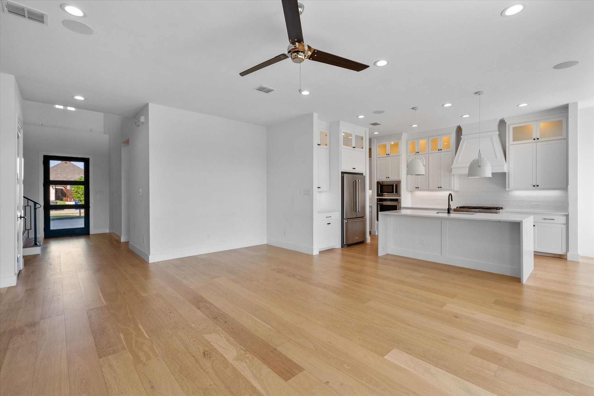 5213 Havana Drive
