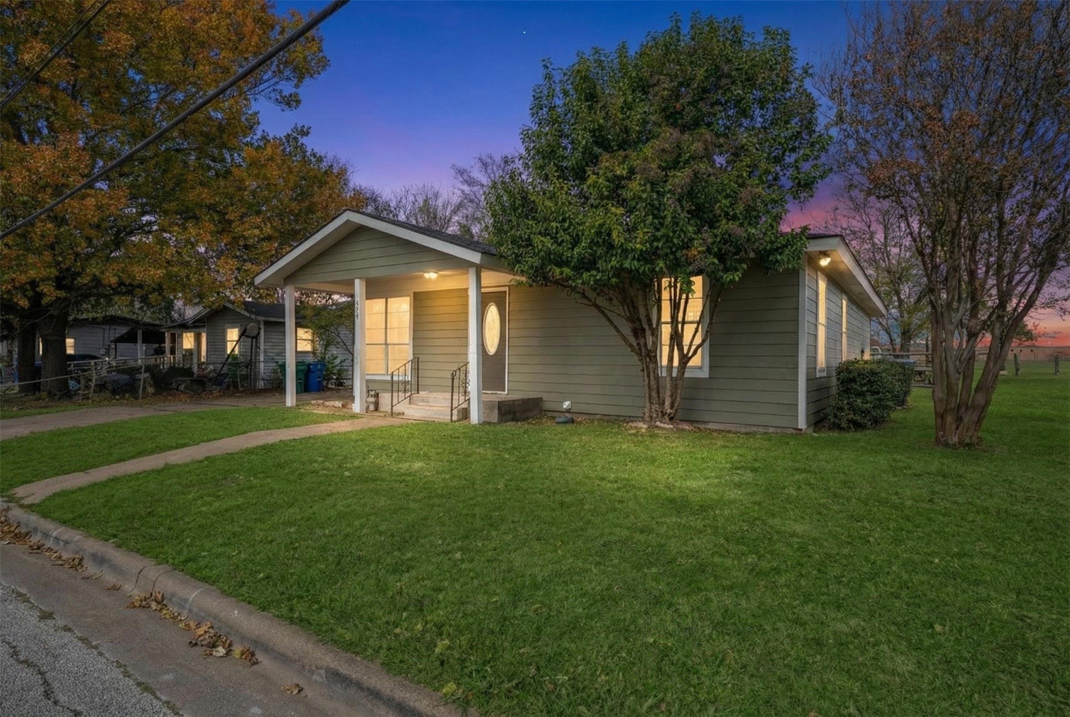 505 Perry Avenue