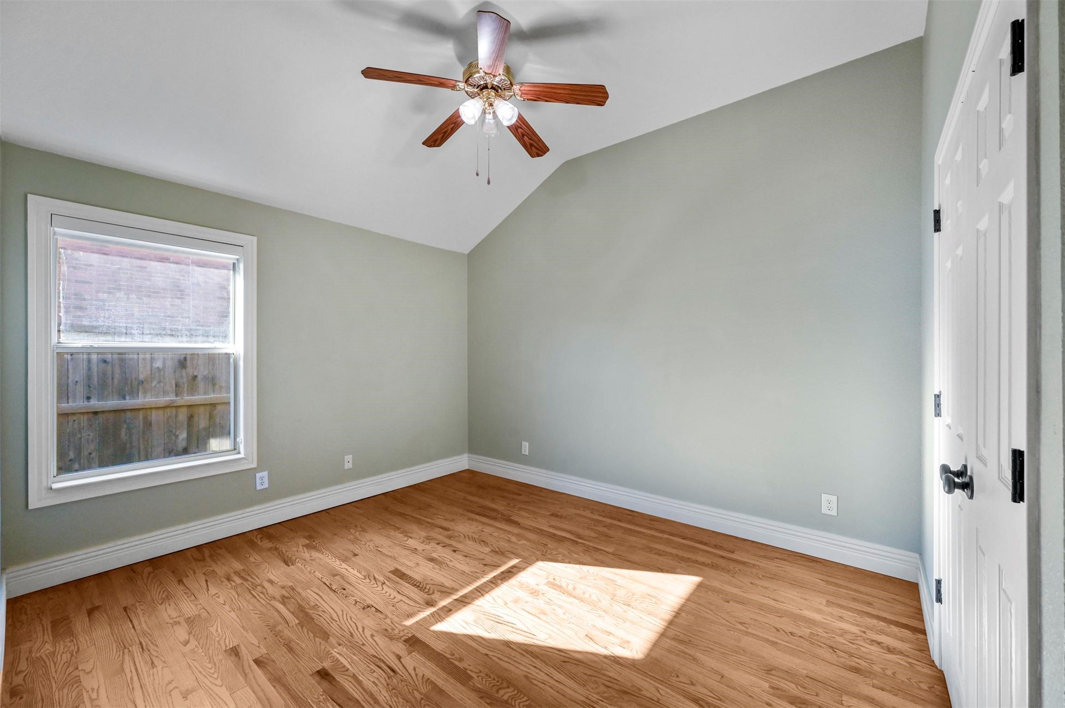 3402 Egerton Lane