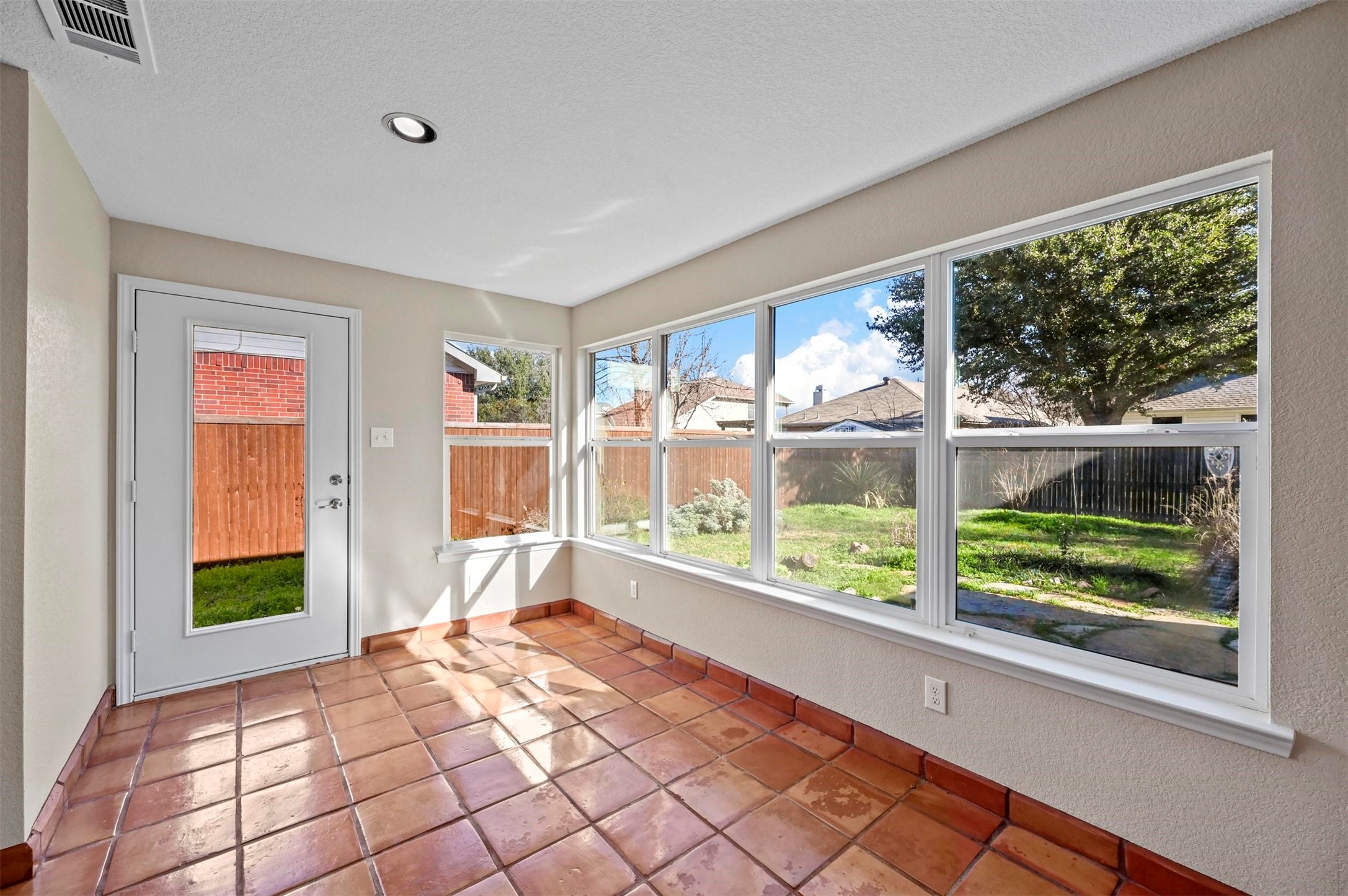 3402 Egerton Lane