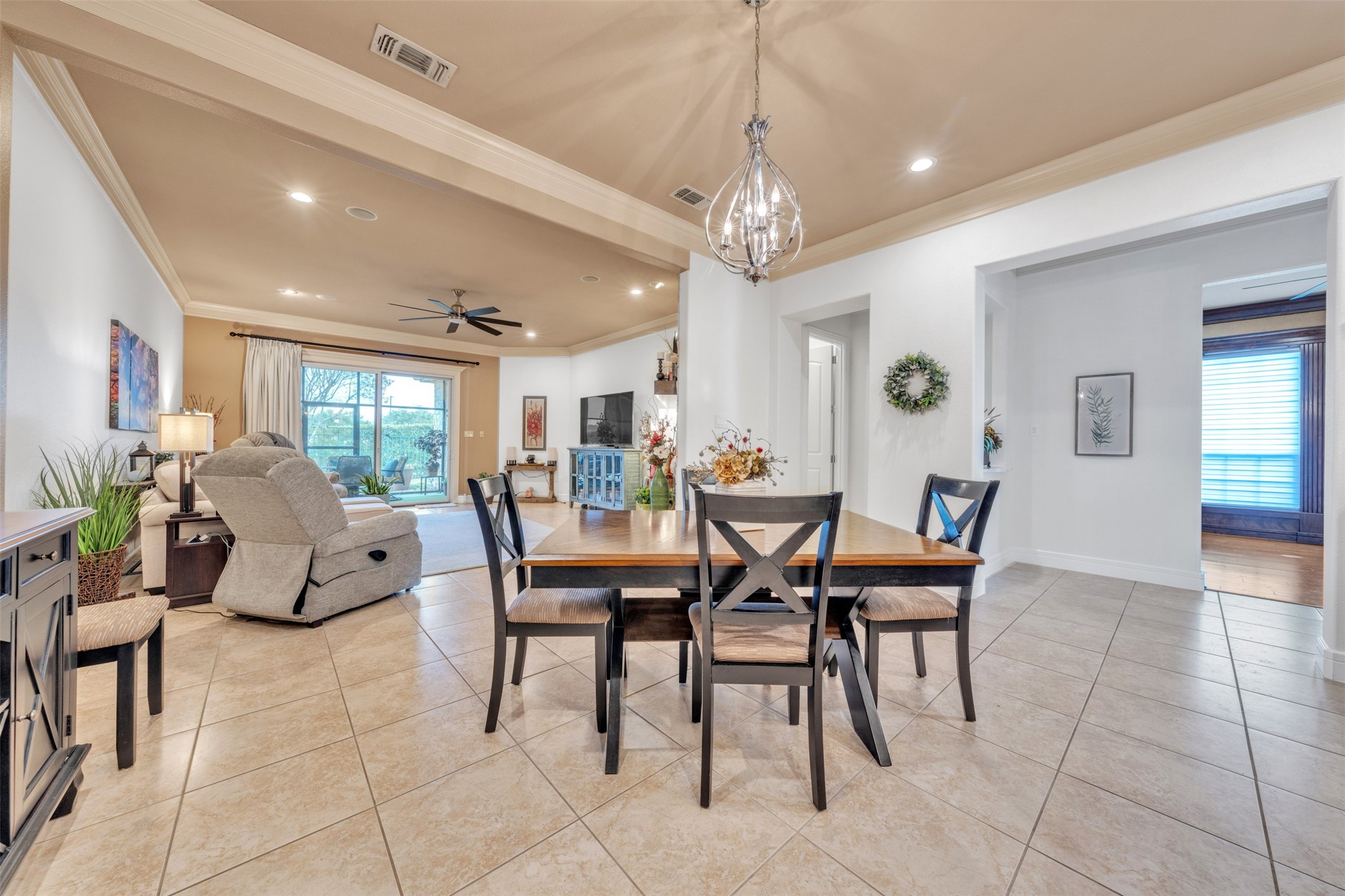 2400 Vineyard Drive