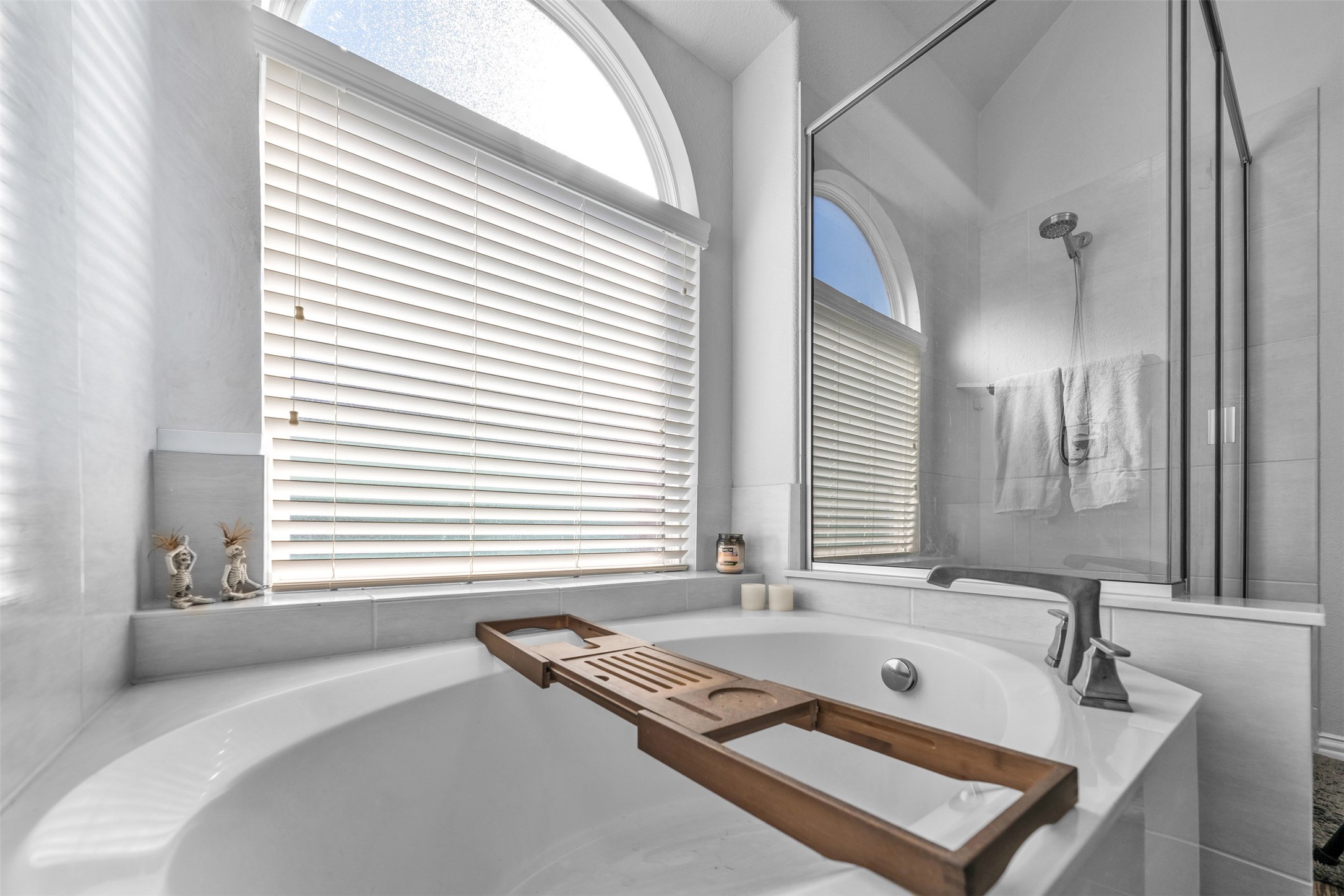 900 Netherfield Parkway