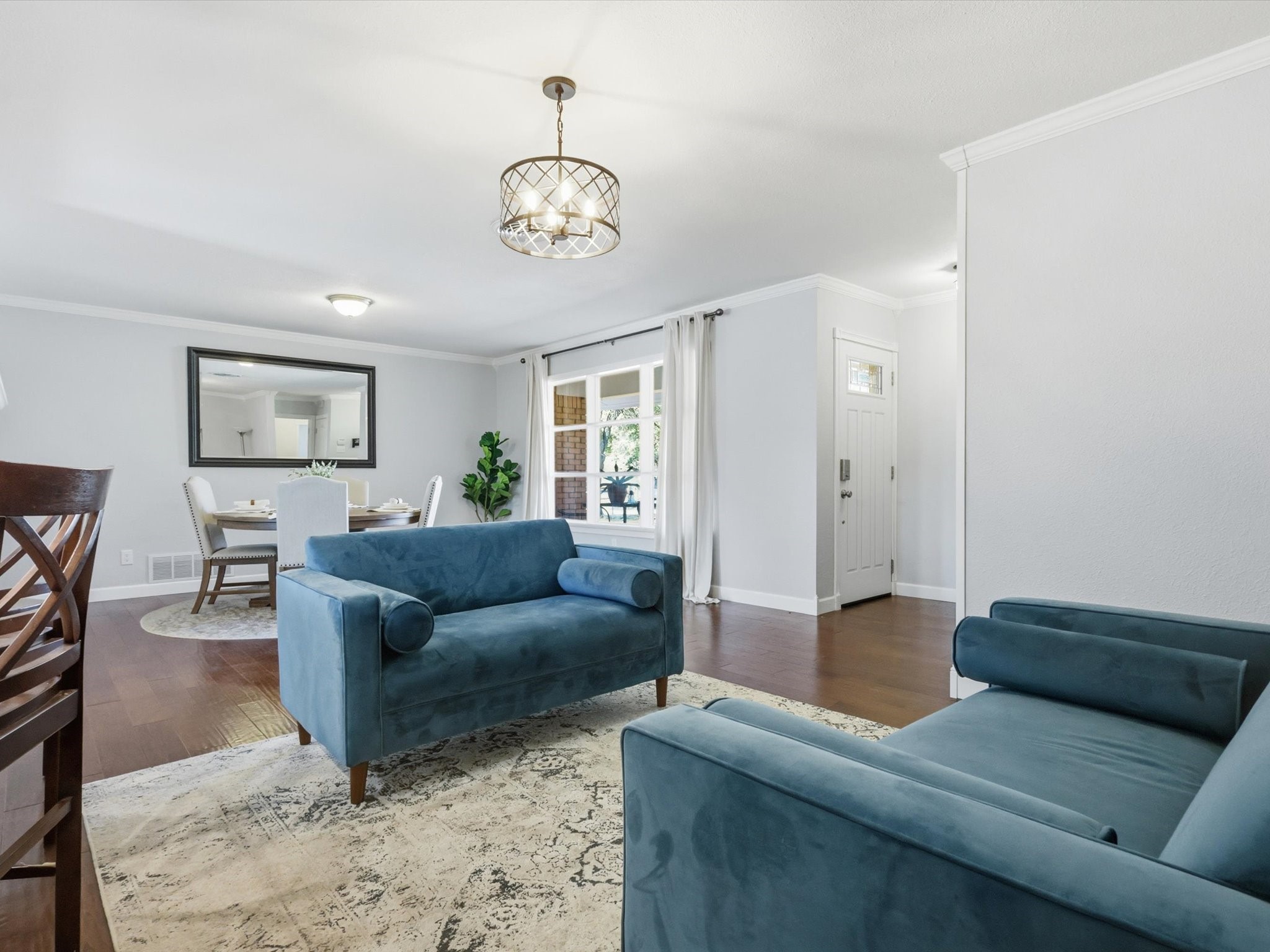 3109 Covert Avenue
