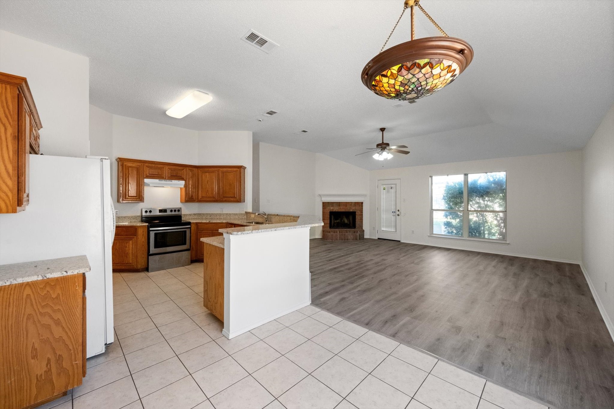 8008 Peregrine Trail