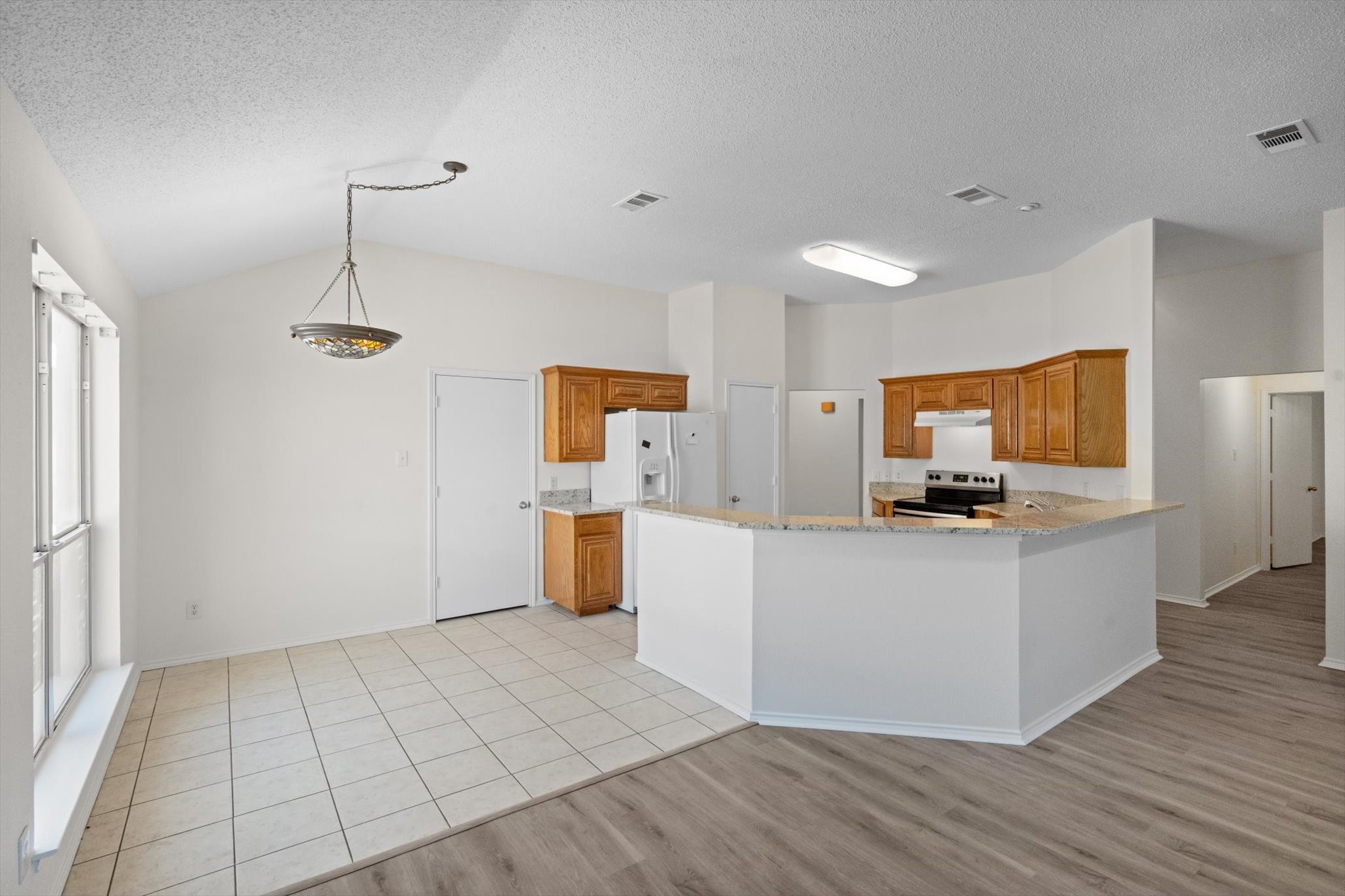 8008 Peregrine Trail