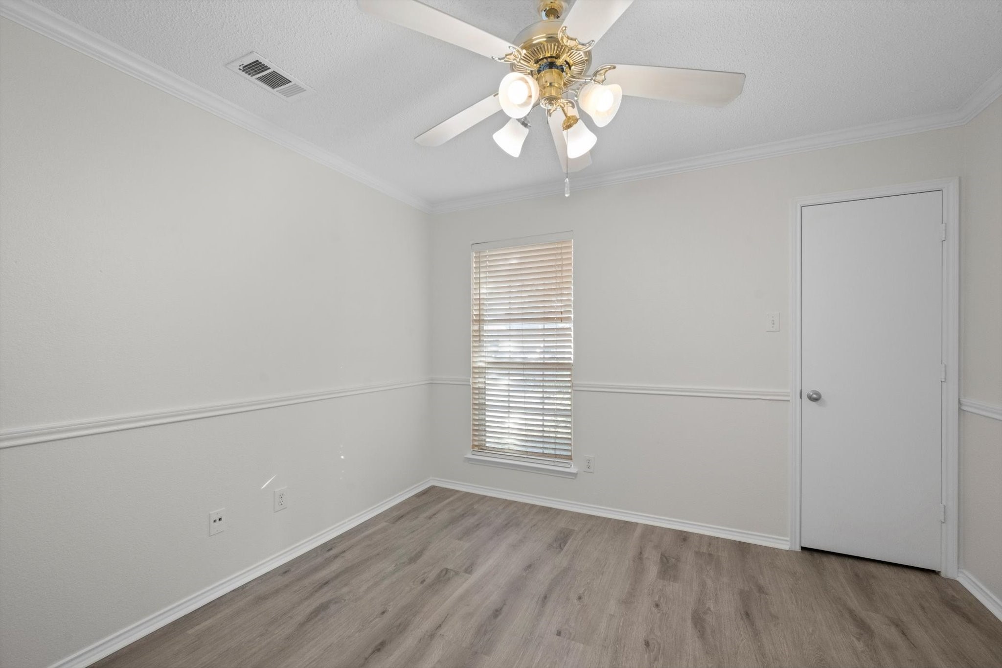 8008 Peregrine Trail
