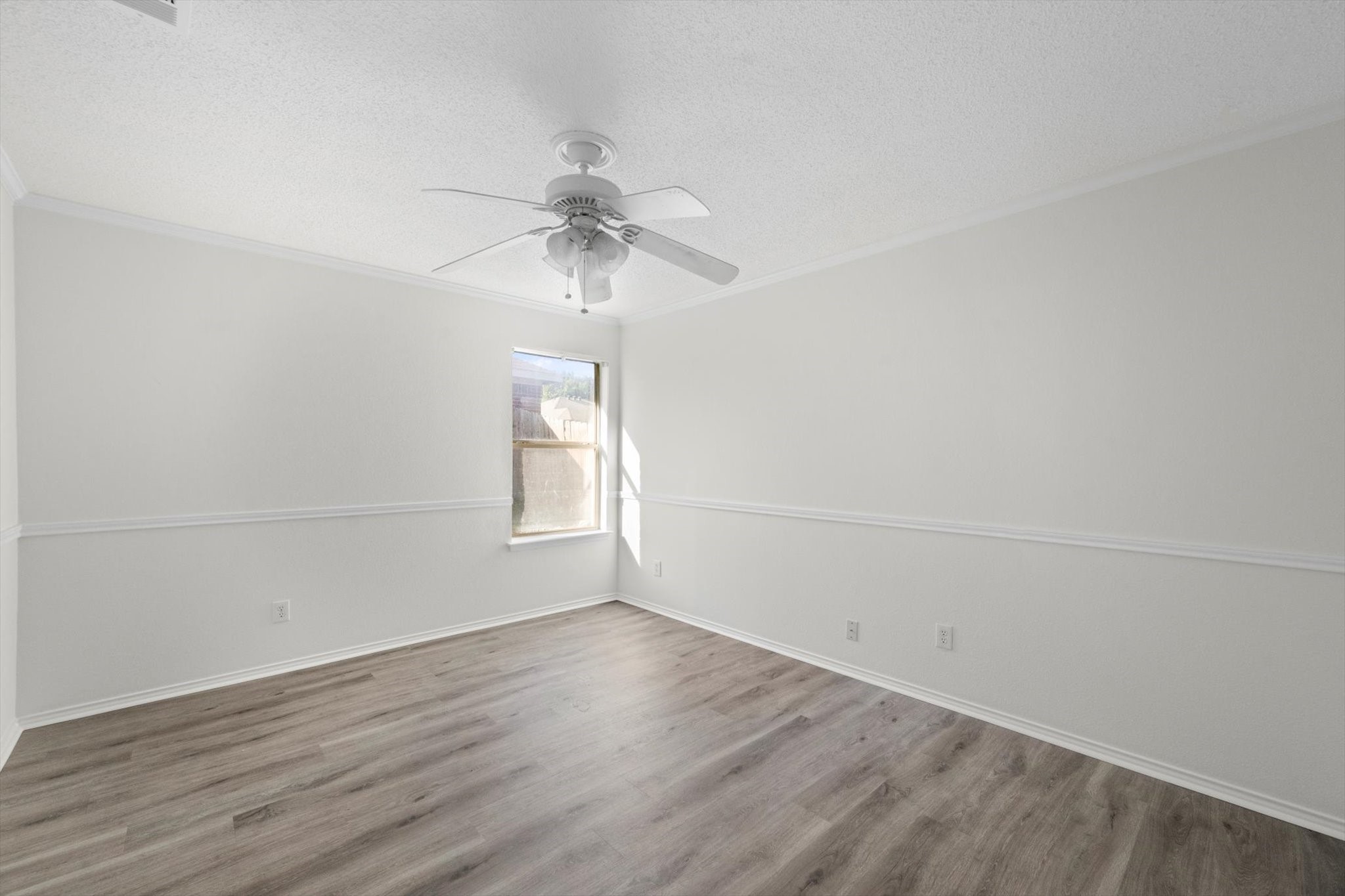 8008 Peregrine Trail