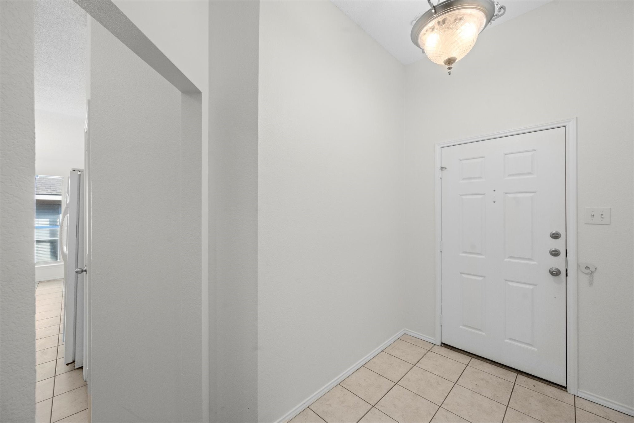 8008 Peregrine Trail