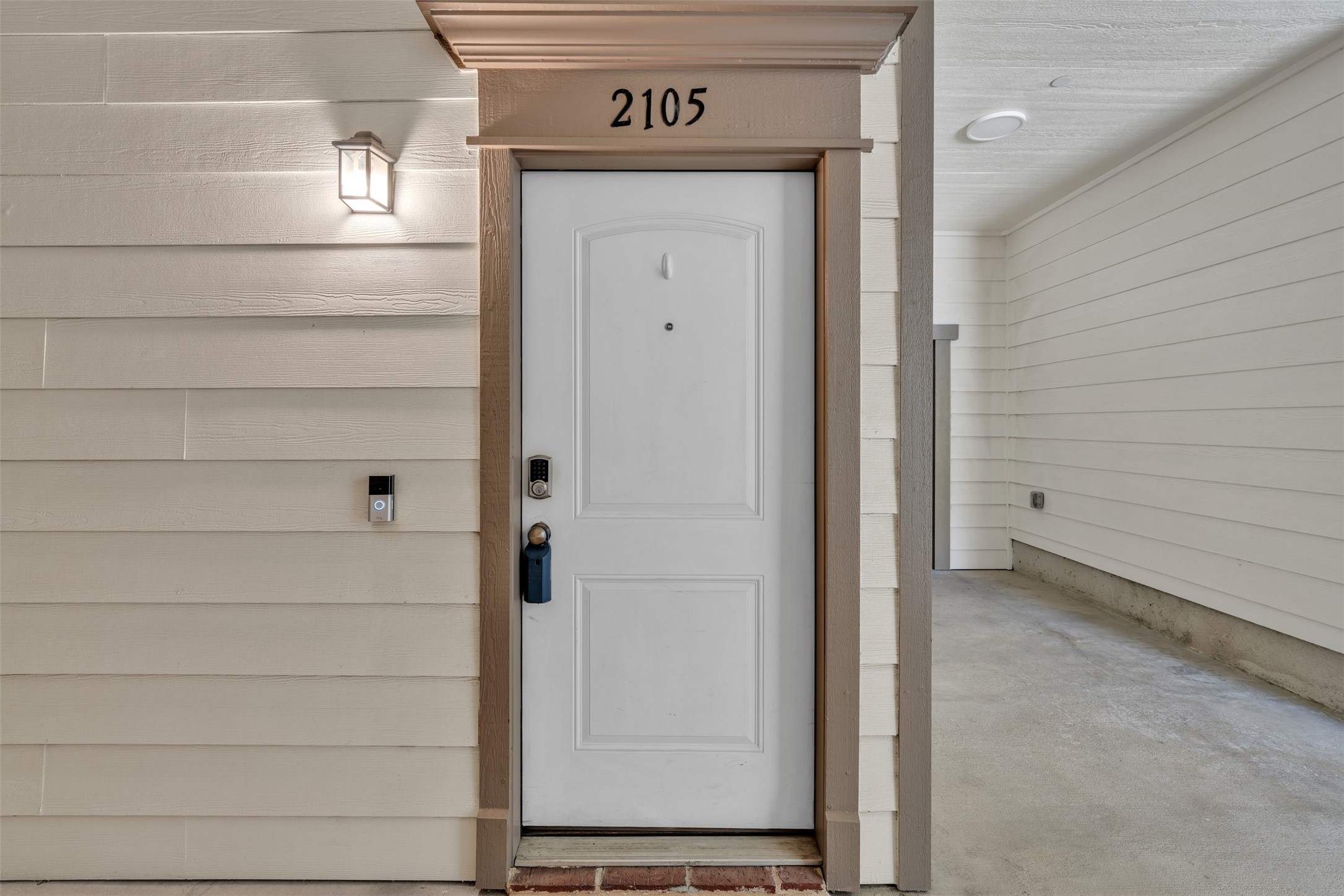 1025 W 10th Street 2105