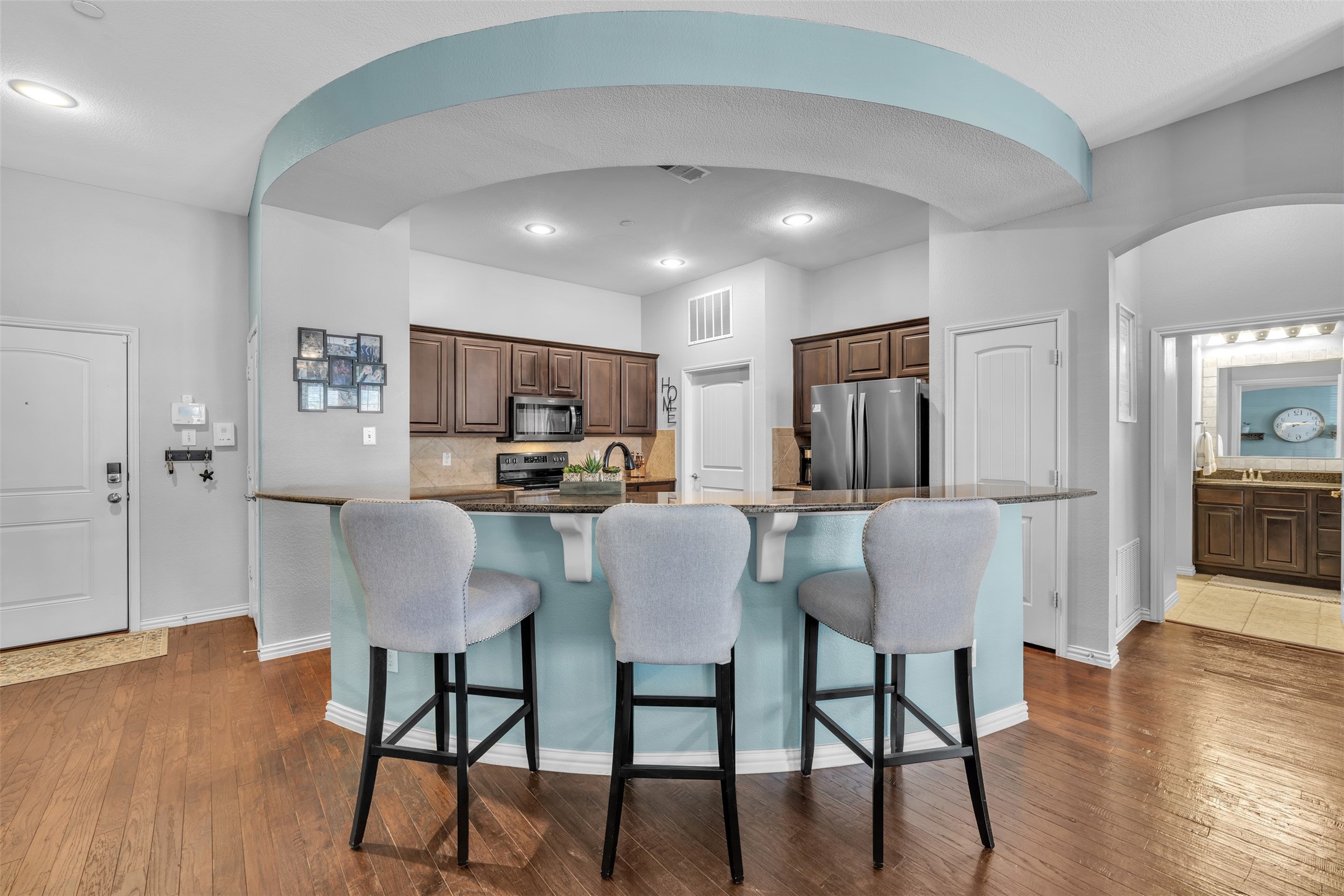 1025 W 10th Street 2105