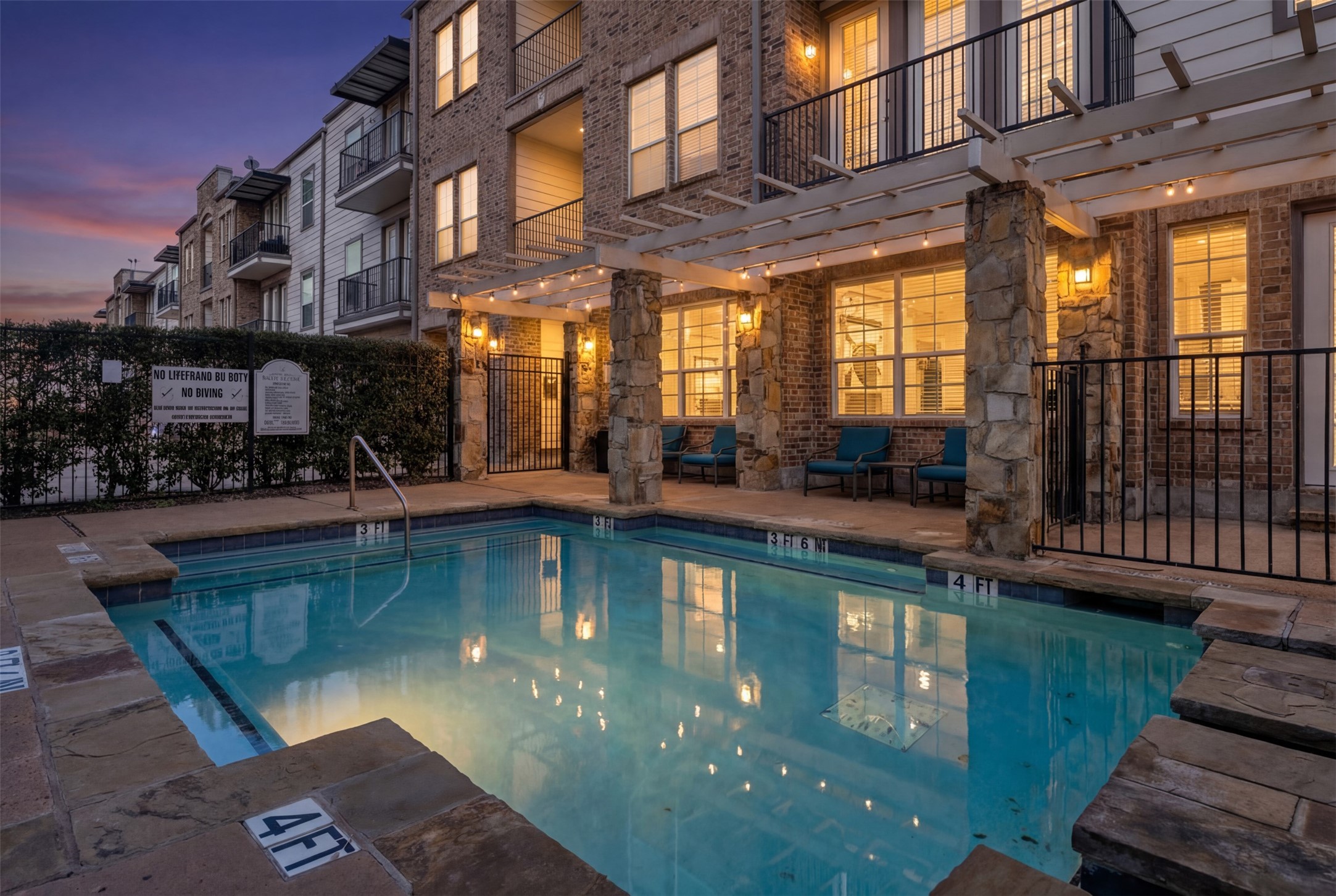 1025 W 10th Street 2105