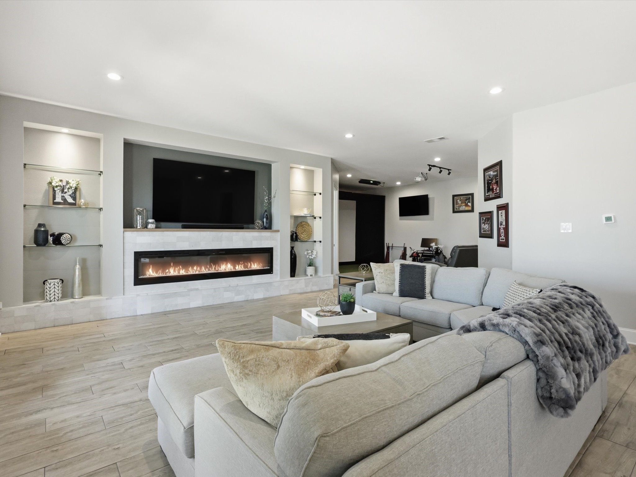 3109 Crest Lake Court