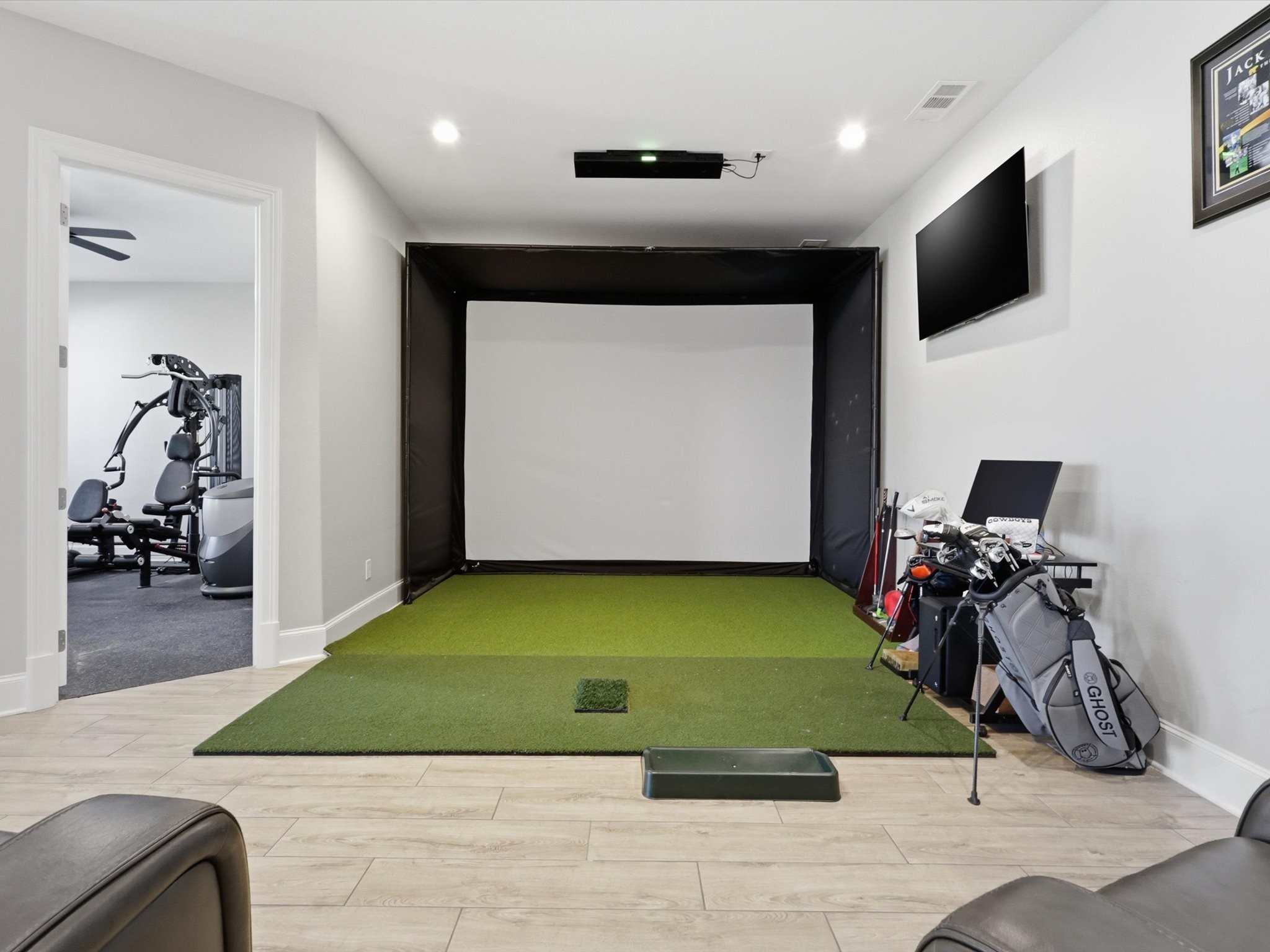 3109 Crest Lake Court