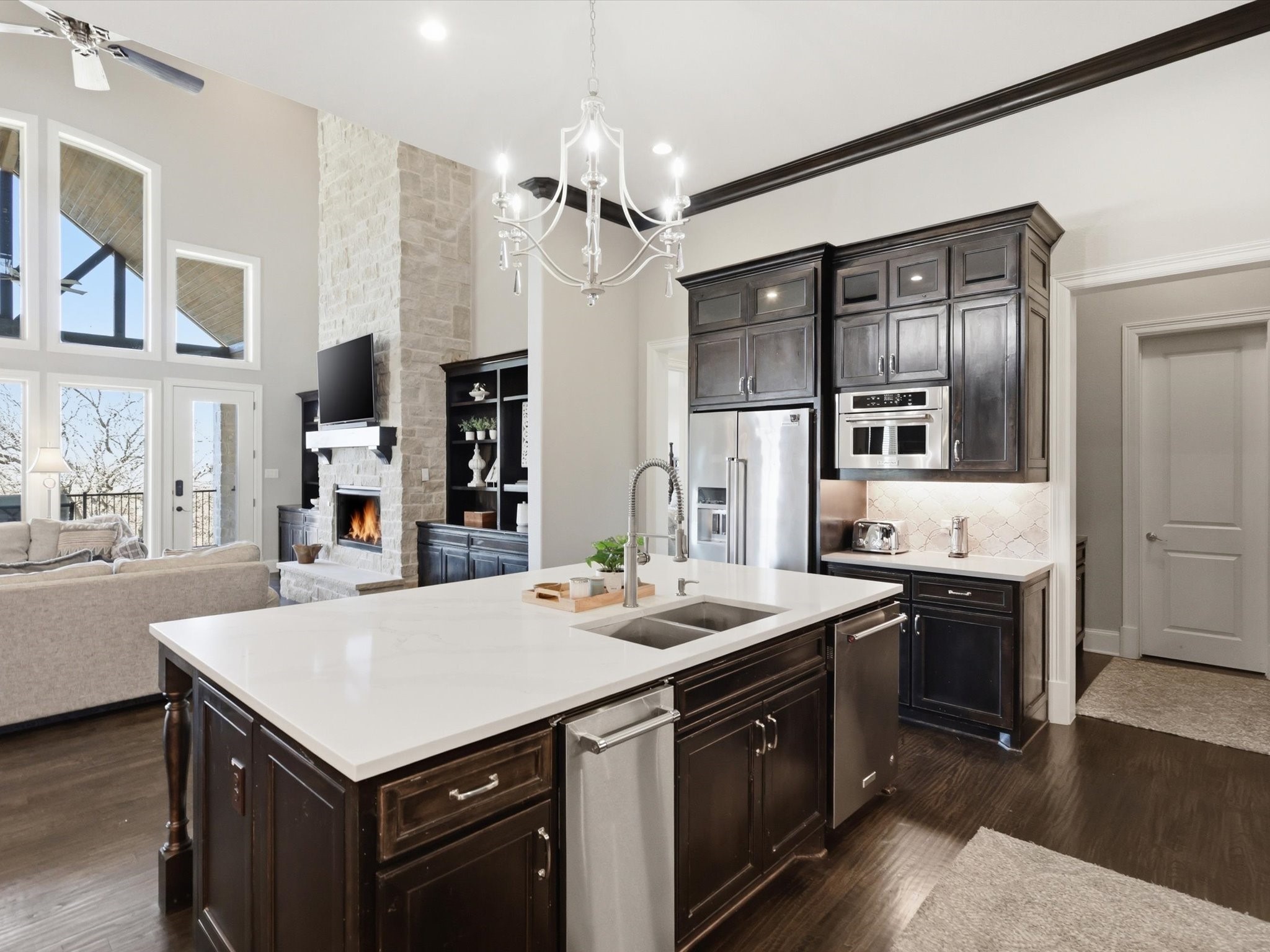 3109 Crest Lake Court