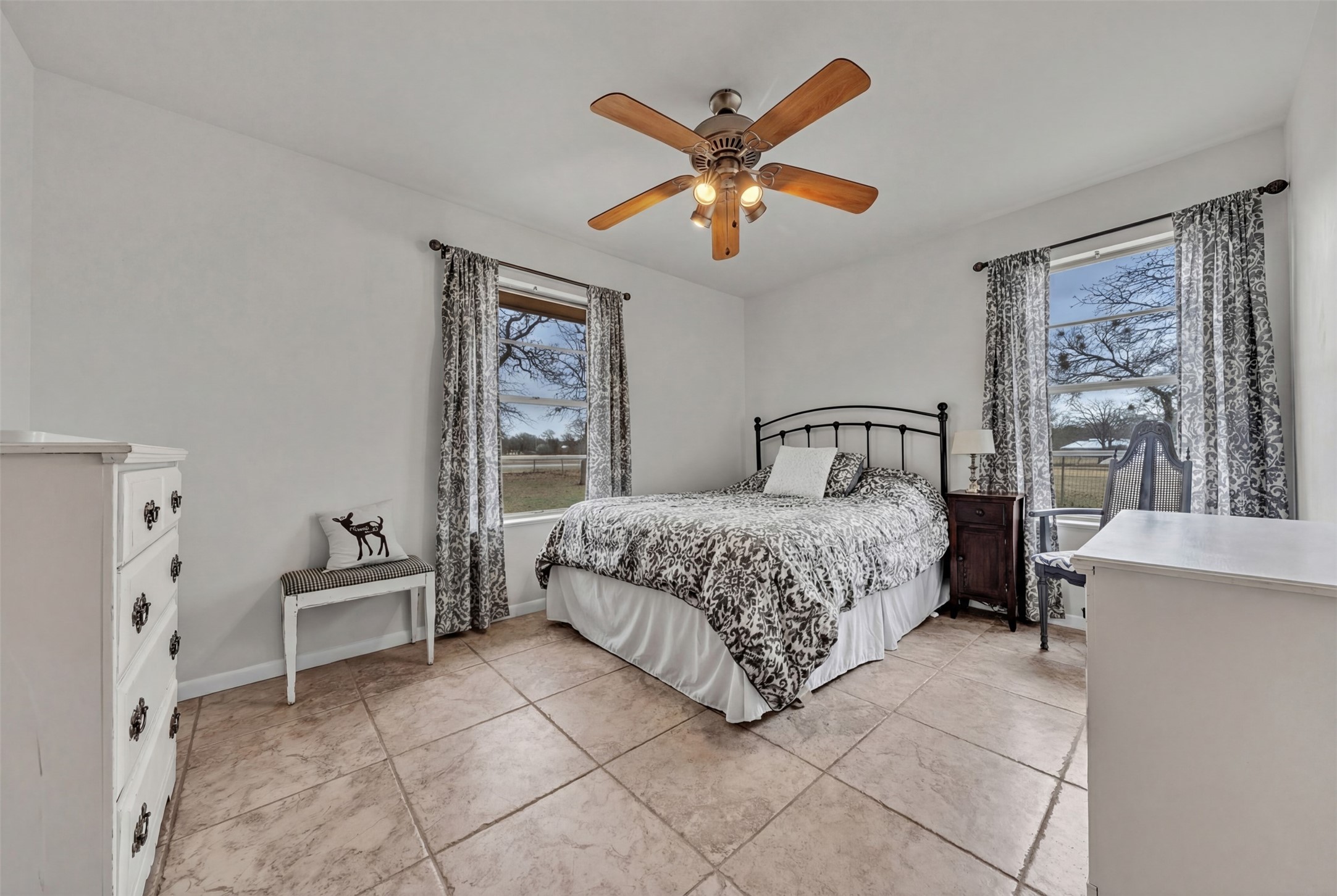 5400 County Road 402