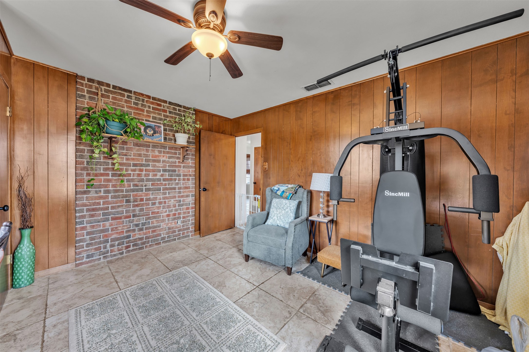 5400 County Road 402