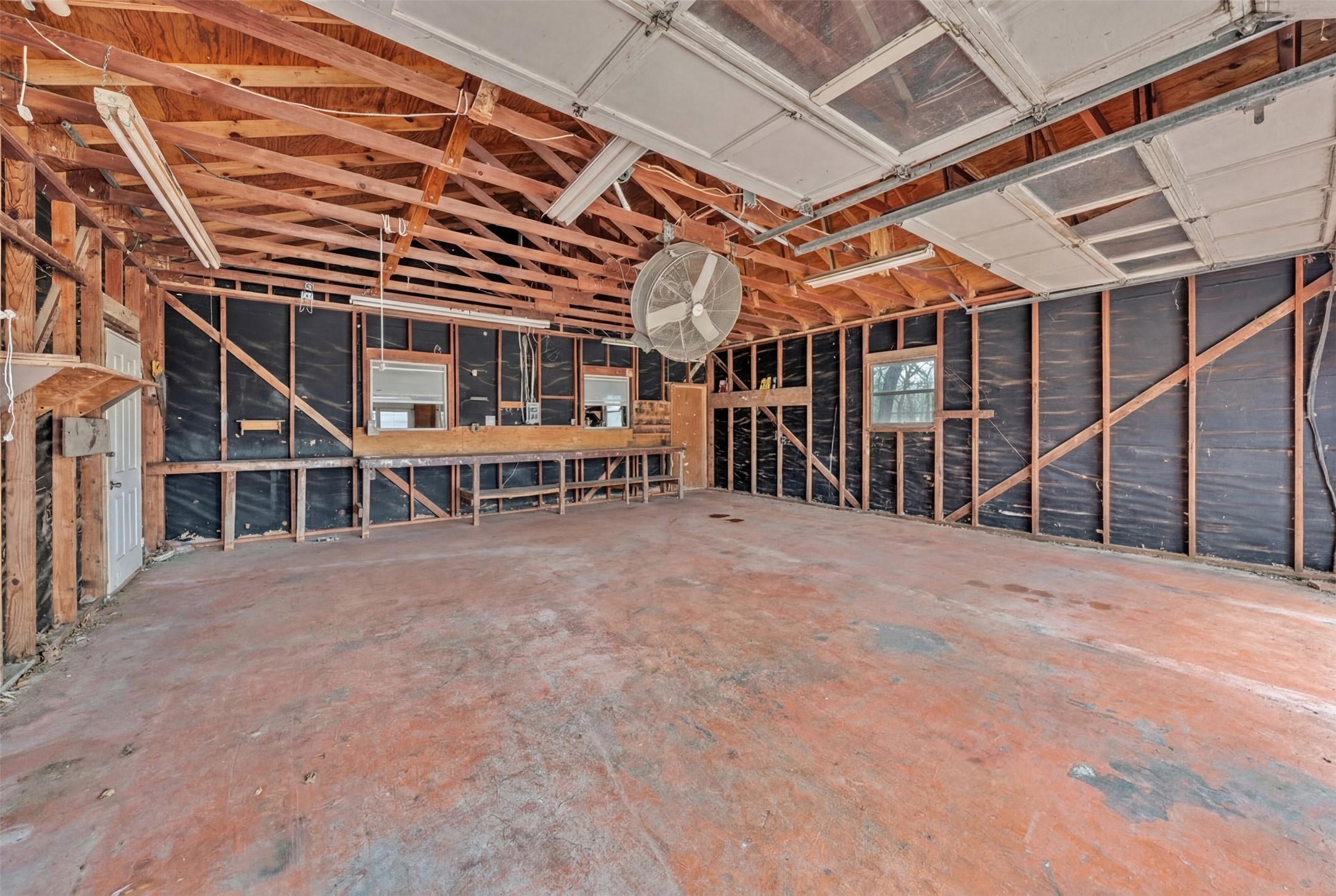 5400 County Road 402