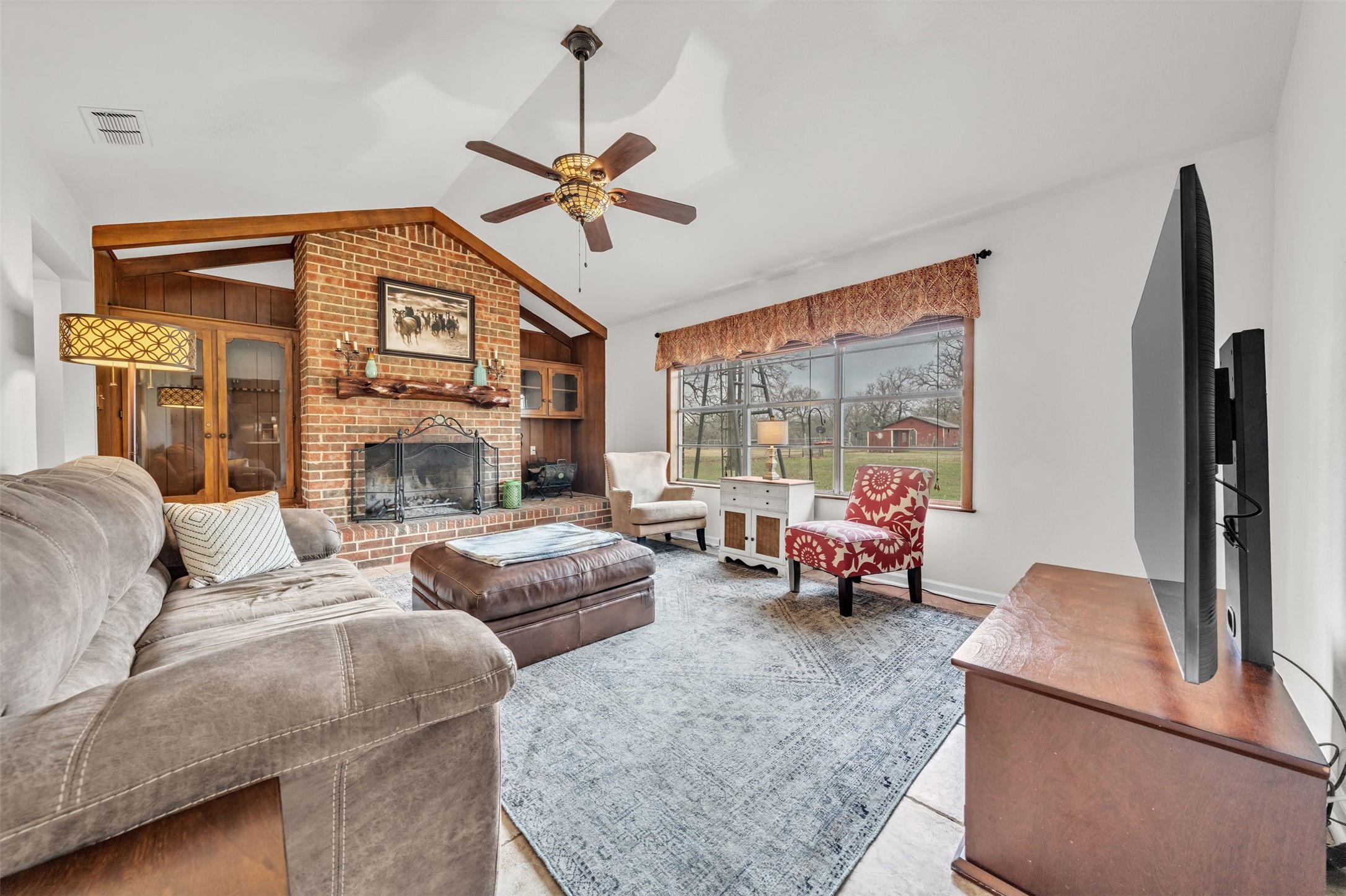 5400 County Road 402