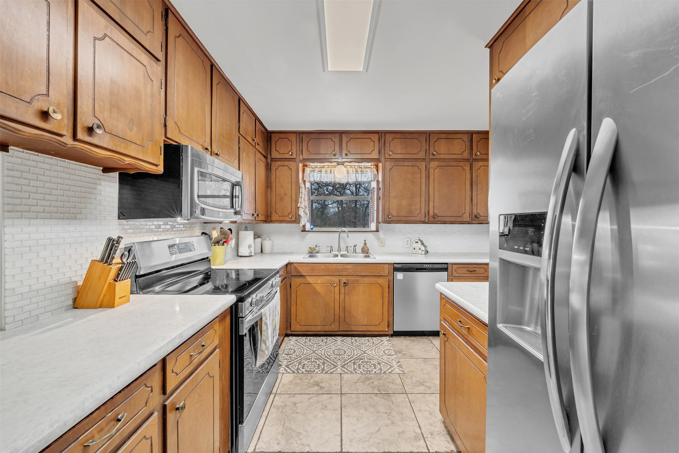 5400 County Road 402