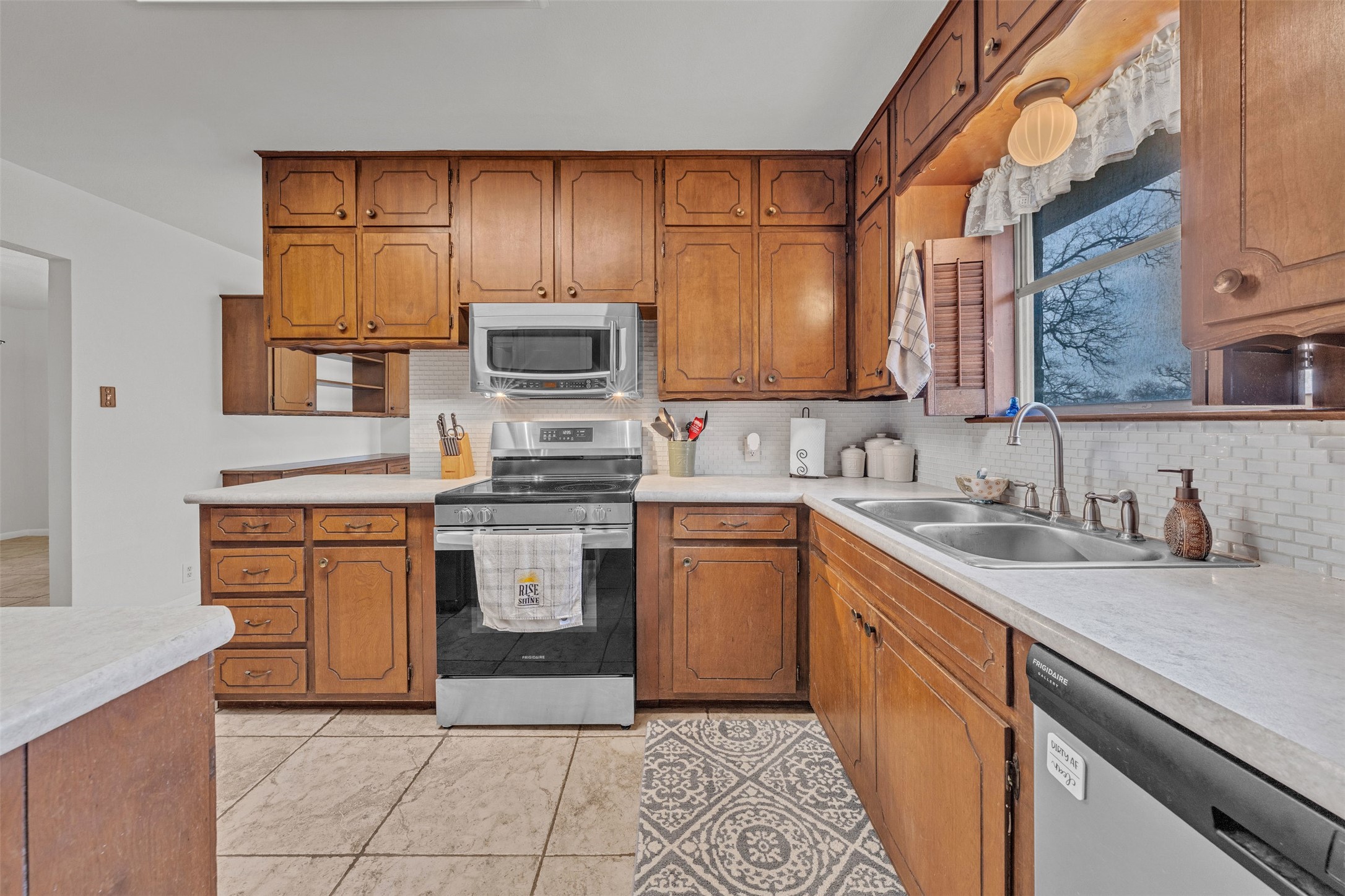 5400 County Road 402