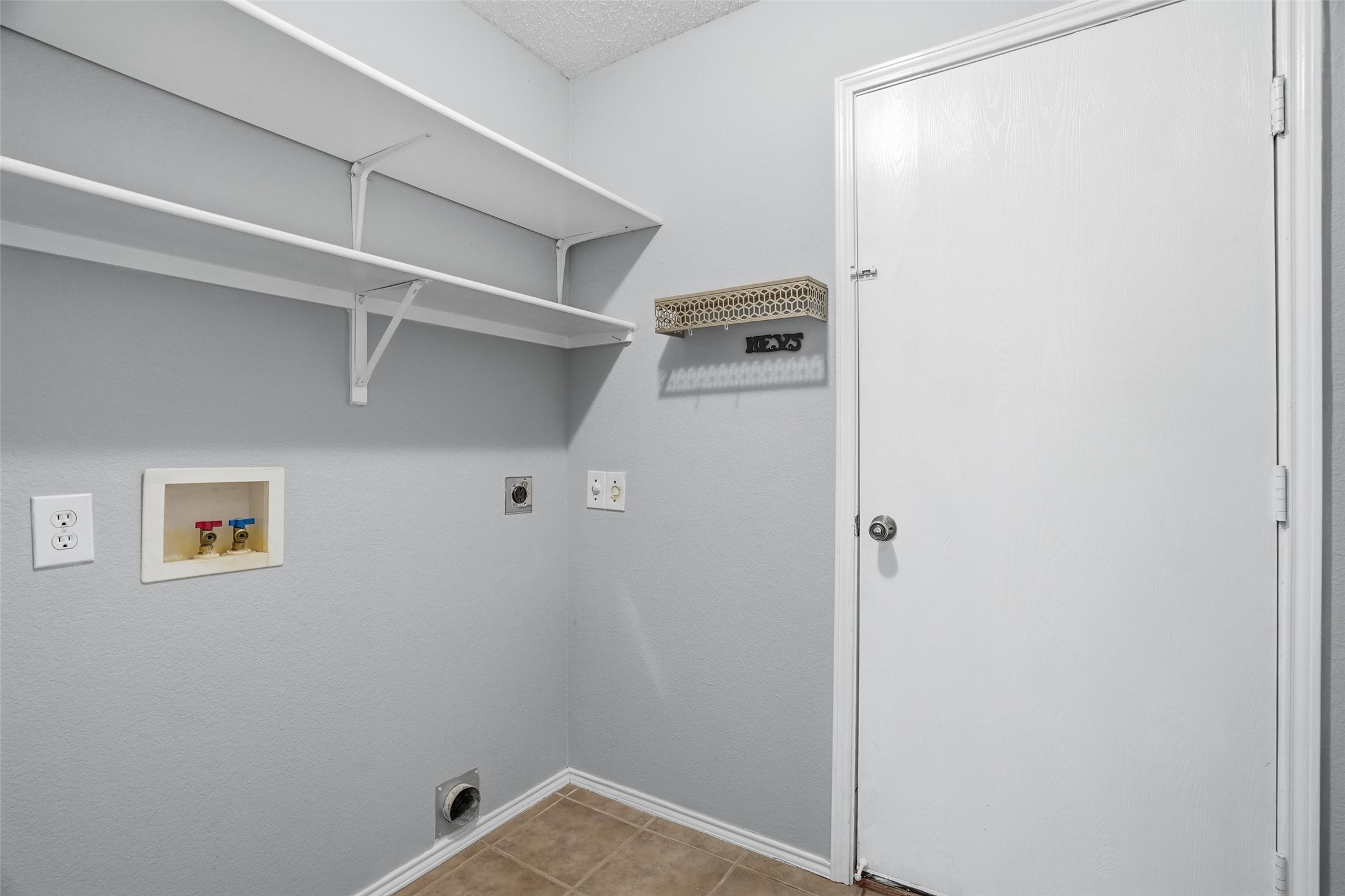 521 Oriel Circle