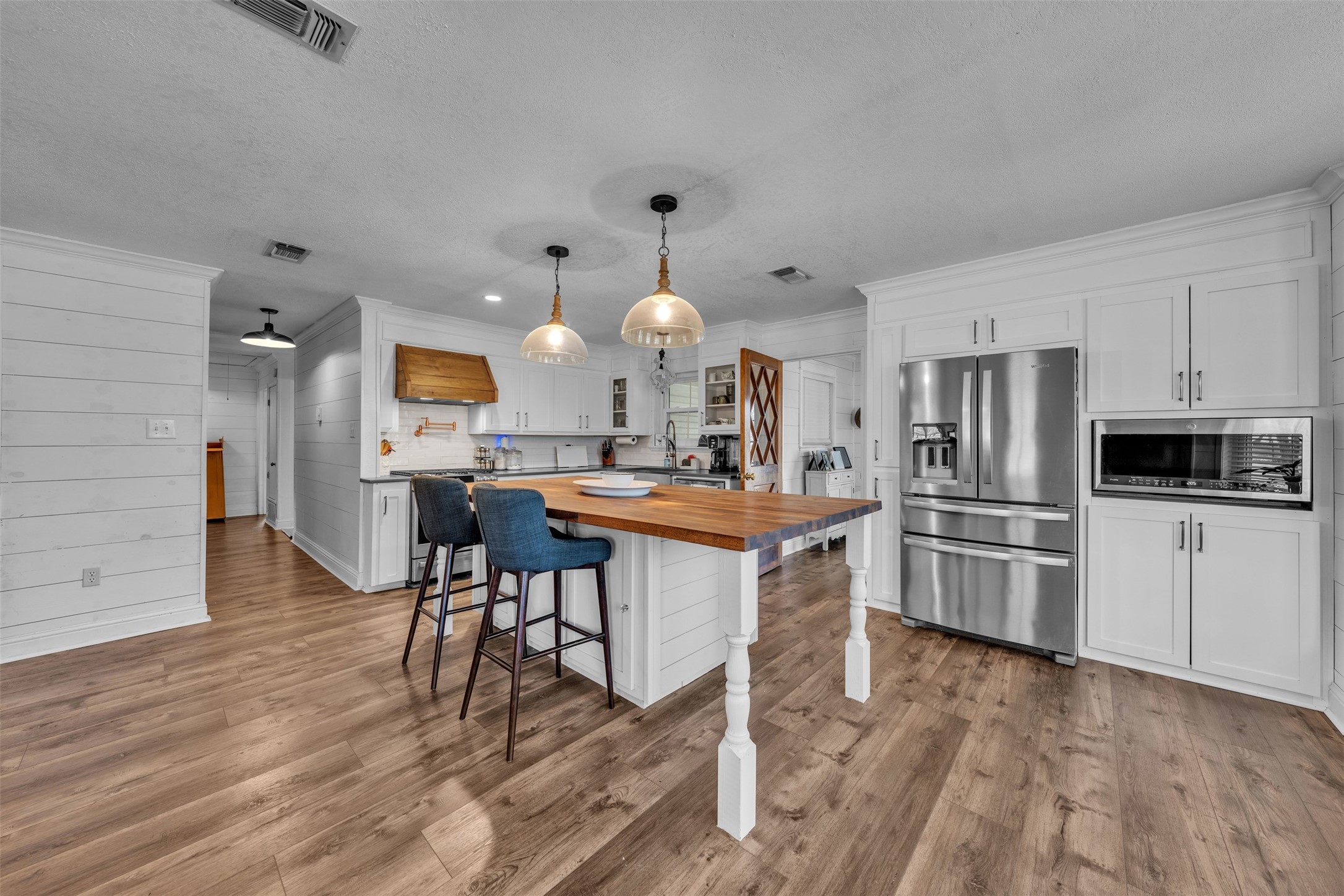 5632 Private Road 2299