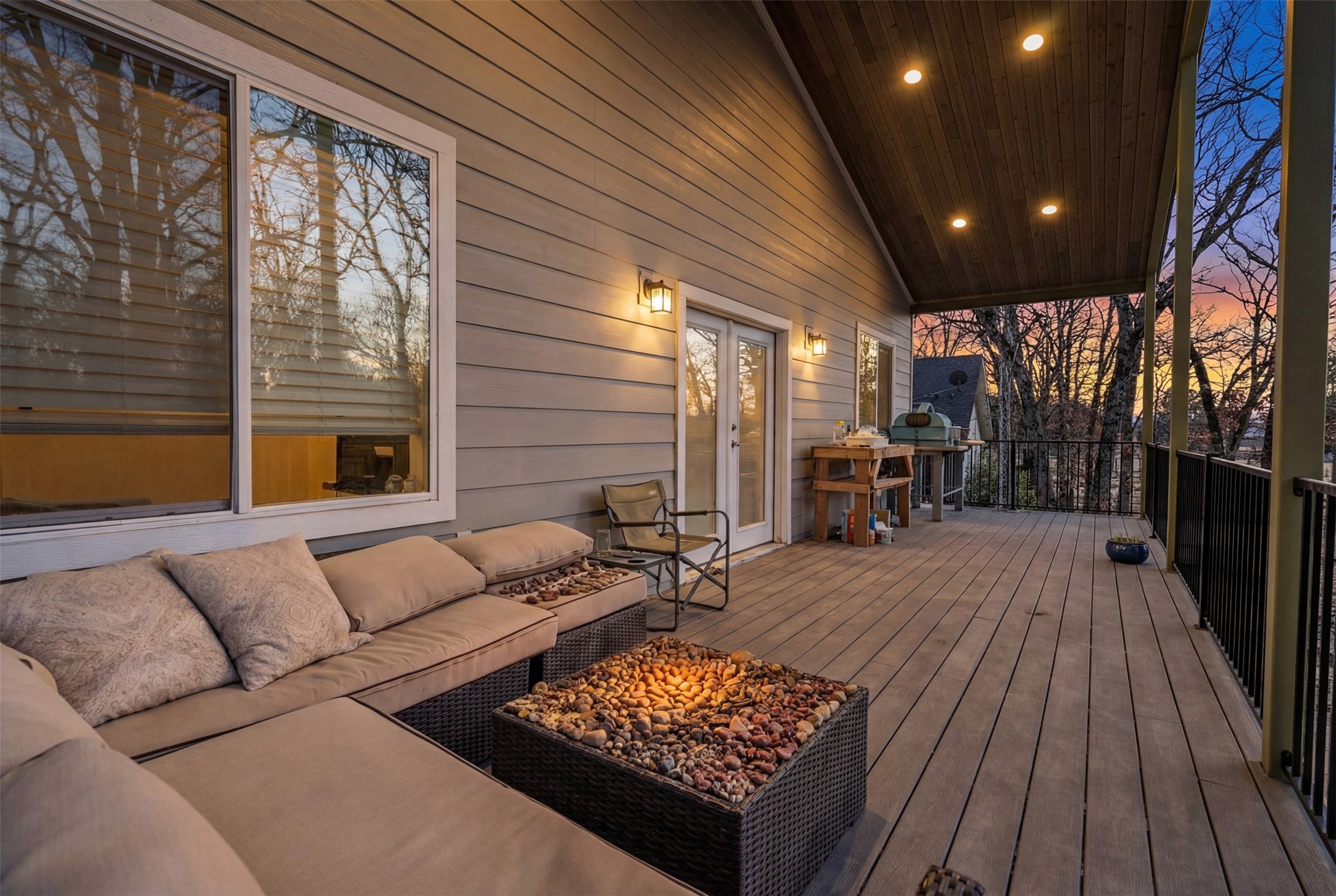 5632 Private Road 2299