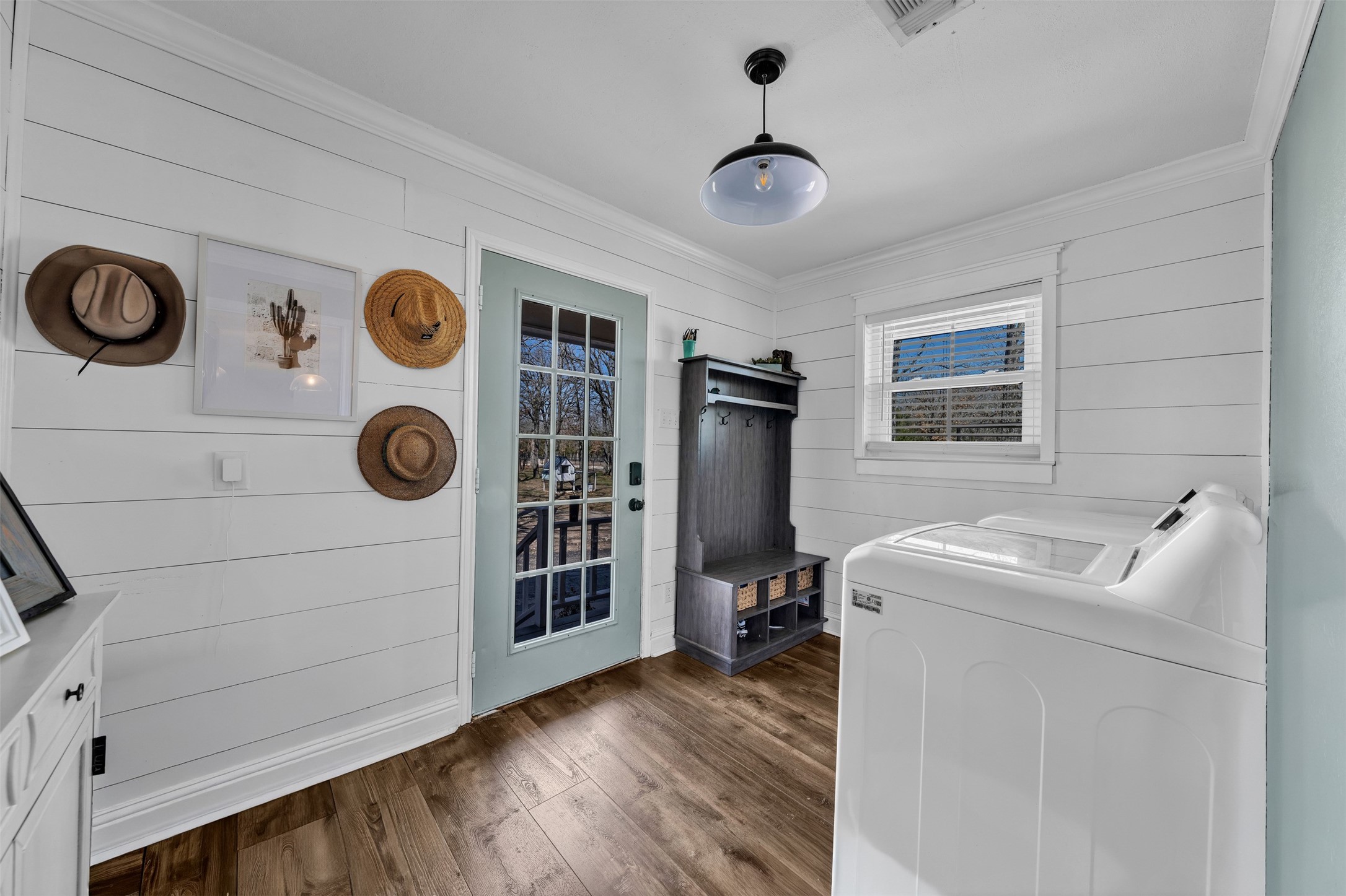 5632 Private Road 2299