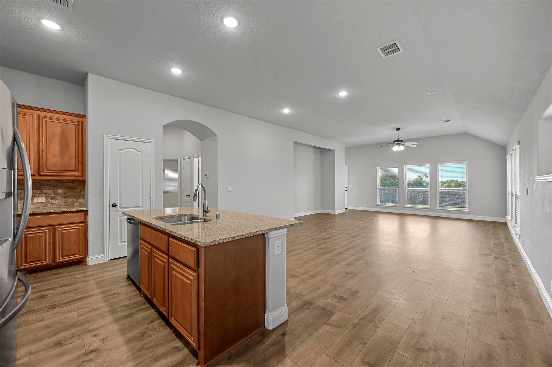 1124 Raptor Road