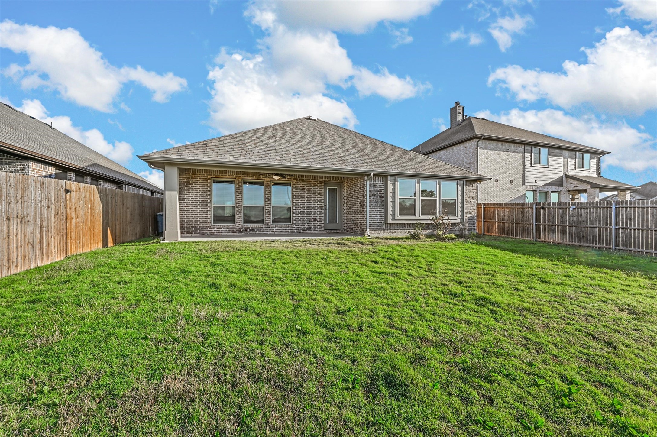 1124 Raptor Road