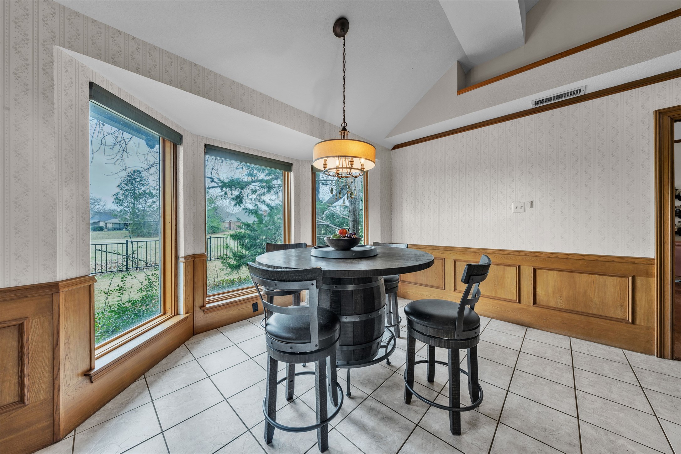 817 Turnberry Drive