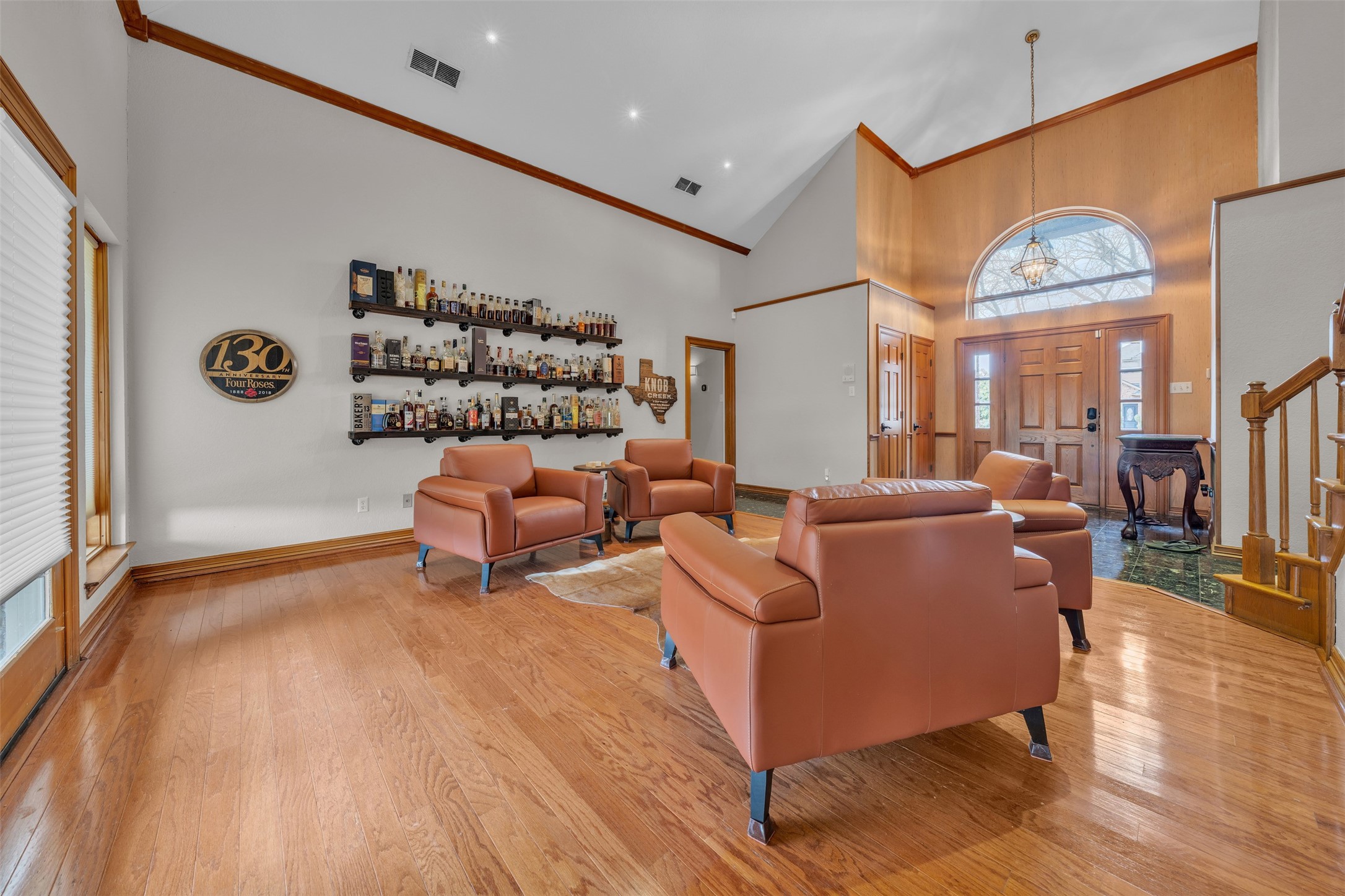 817 Turnberry Drive