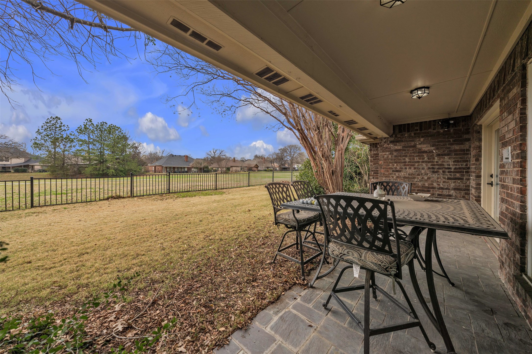 817 Turnberry Drive