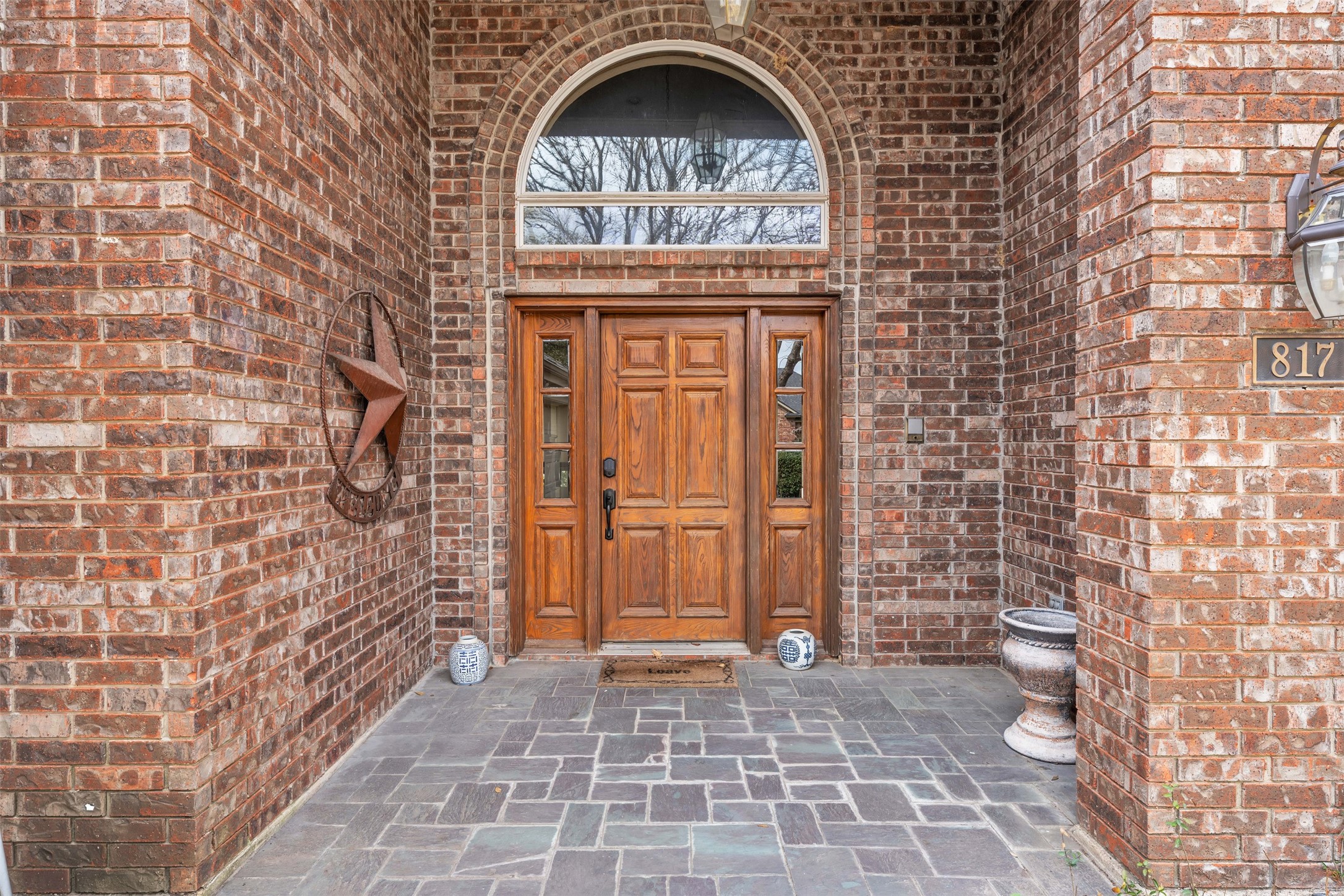 817 Turnberry Drive