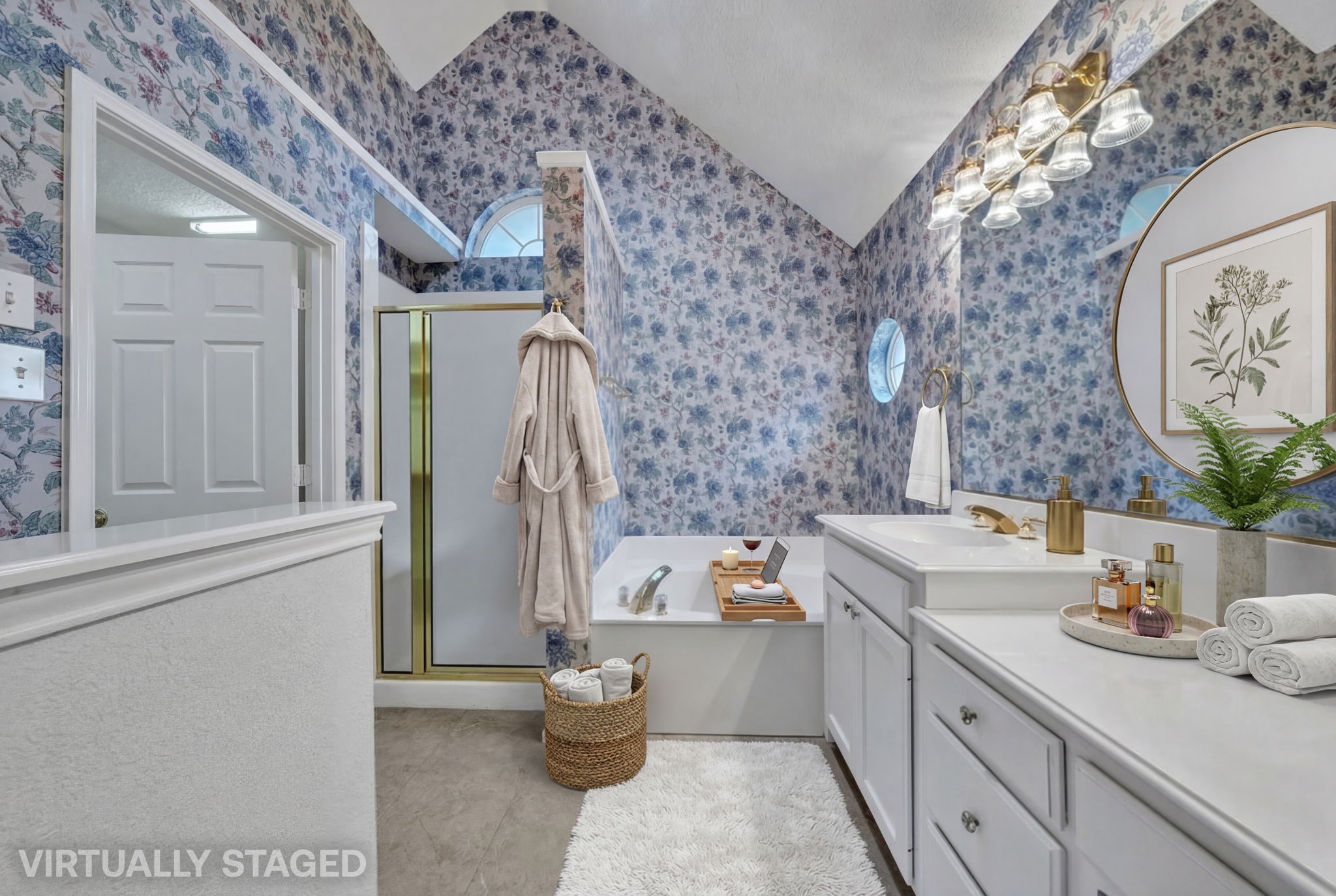 2214 Saint Albens Place