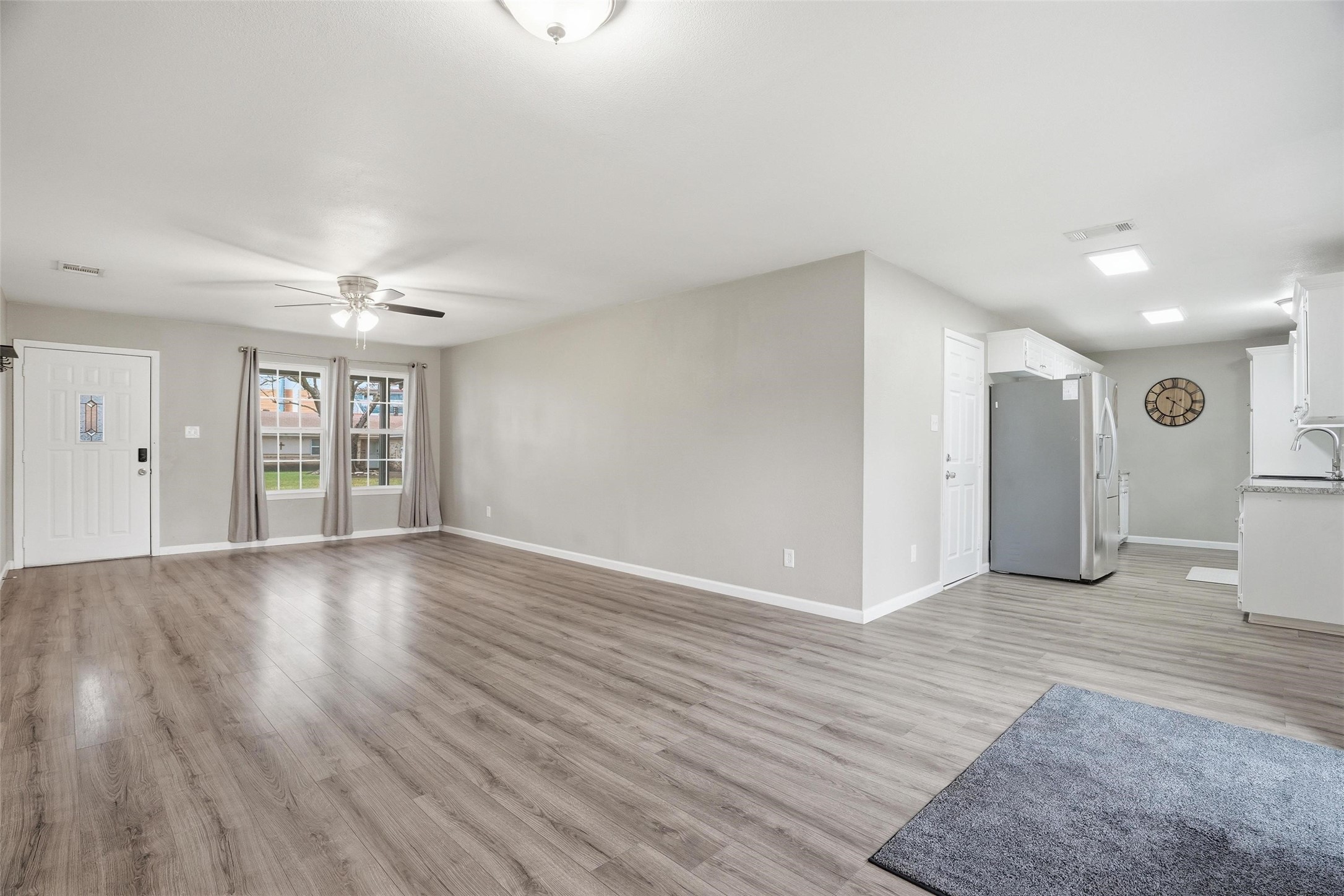 120 NW Suzanne Terrace