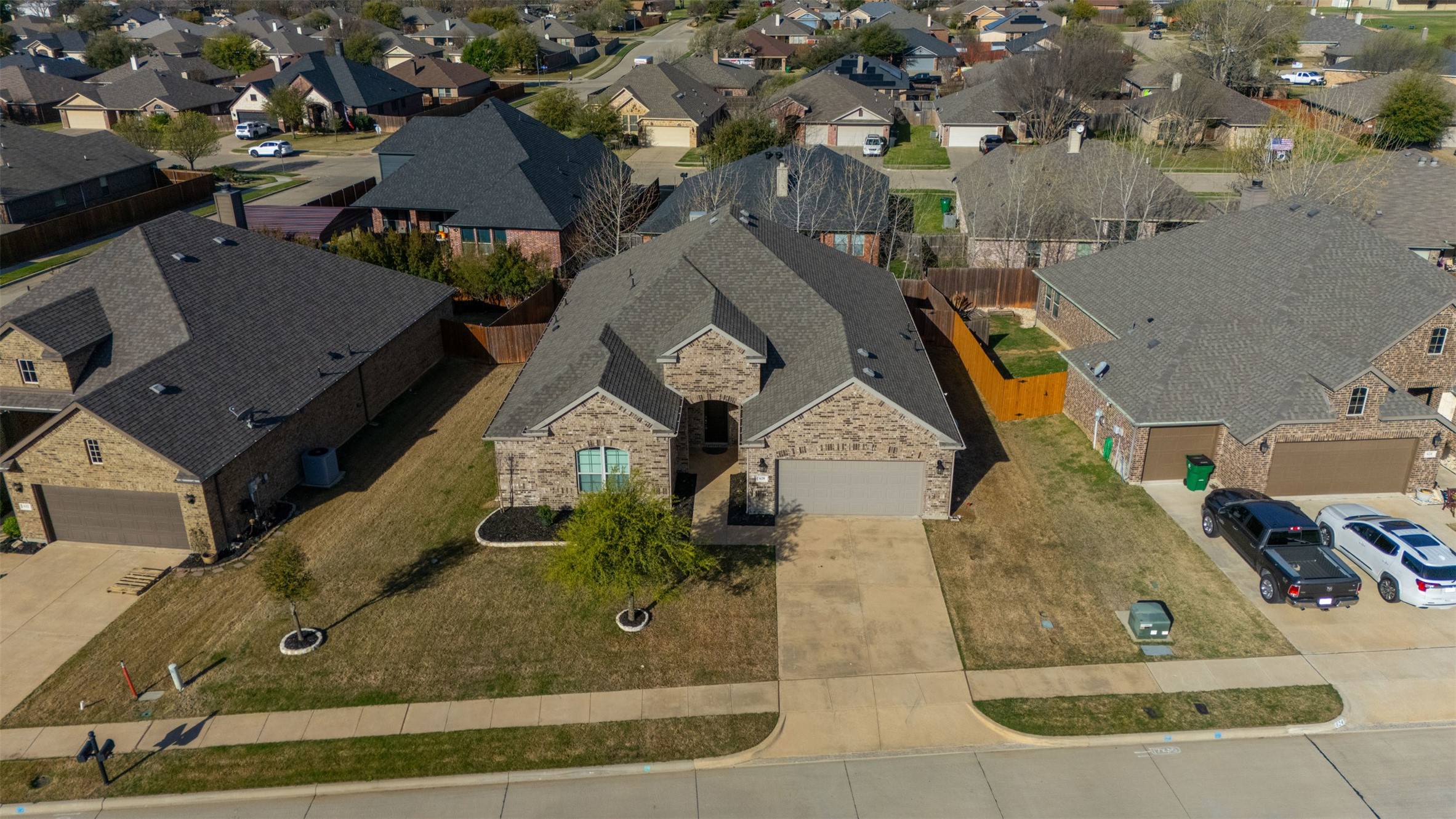 628 Waterford Way