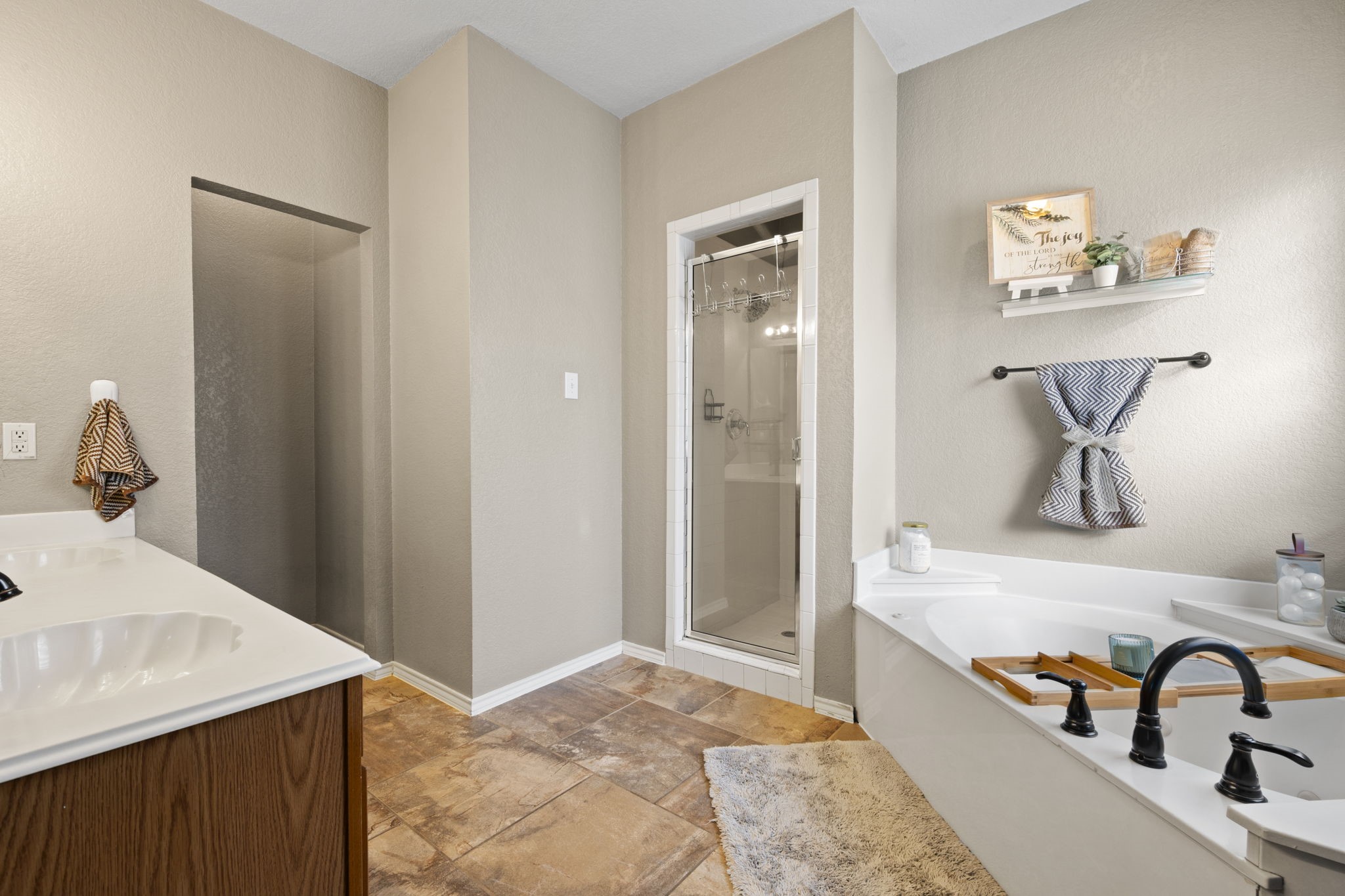 6402 Creekbend Court
