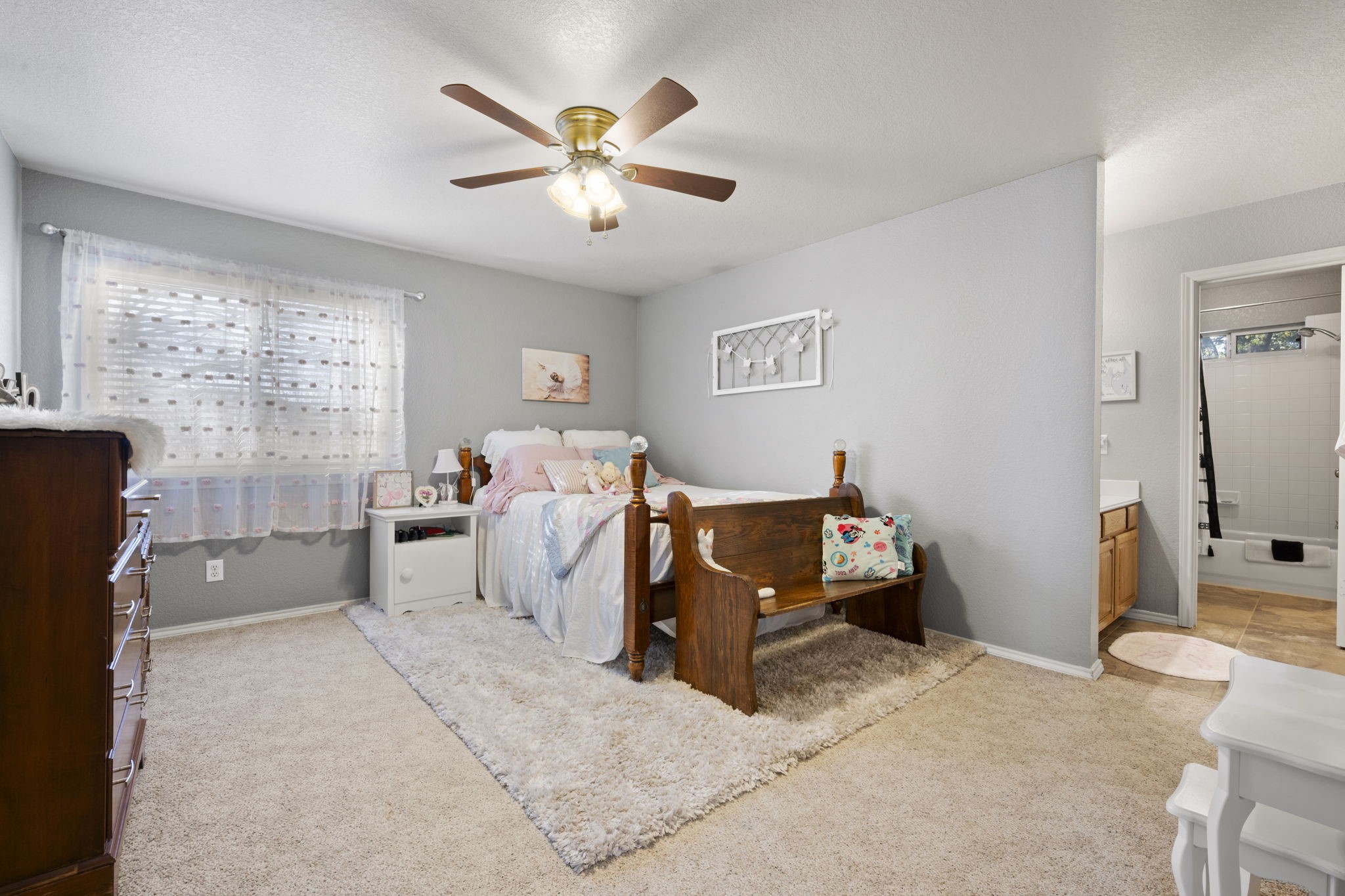 6402 Creekbend Court
