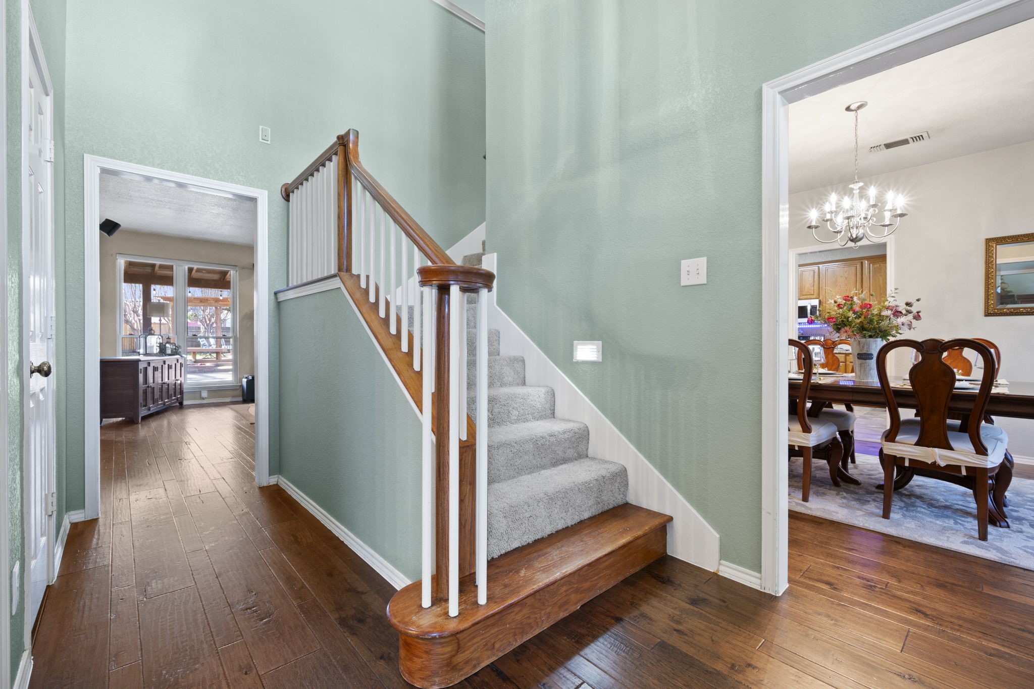 6402 Creekbend Court