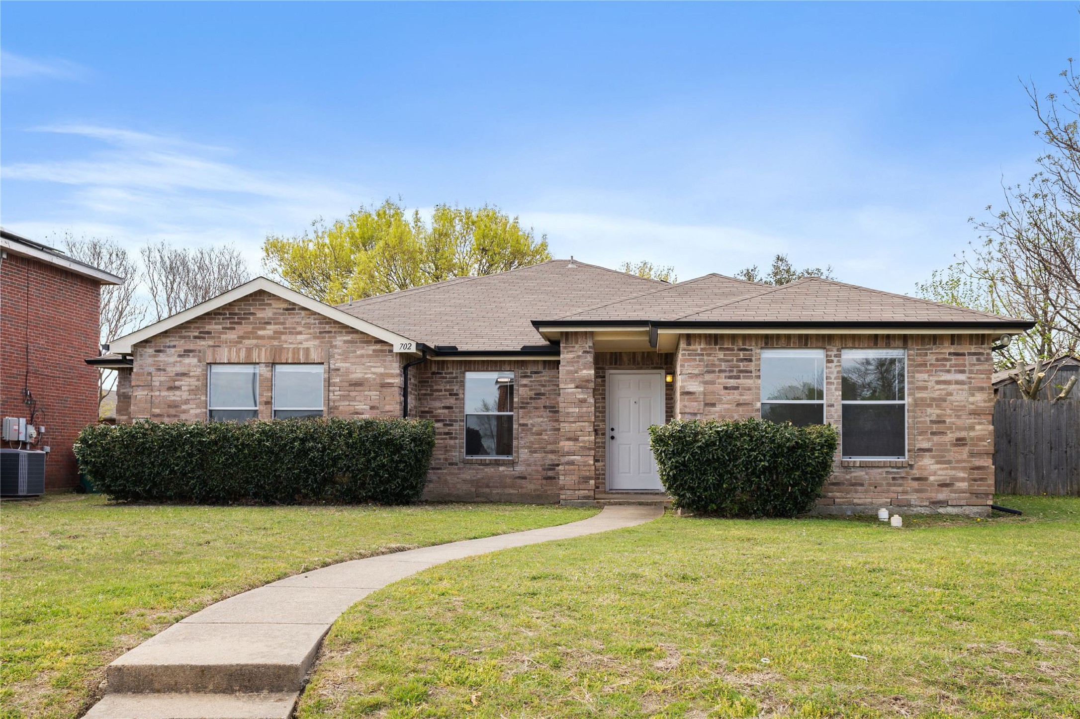 702 Lowe Drive