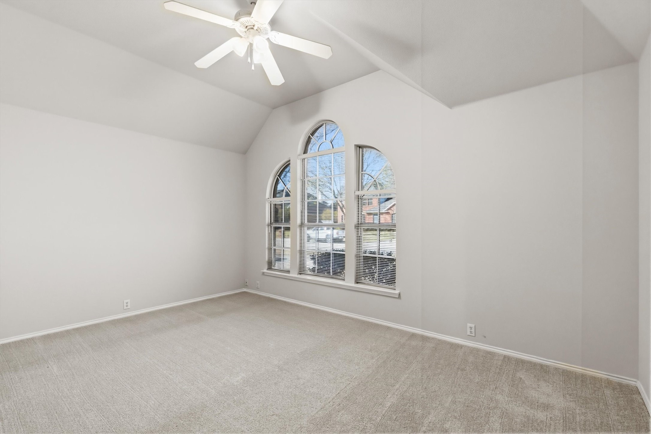 3004 Saint Lynda Drive