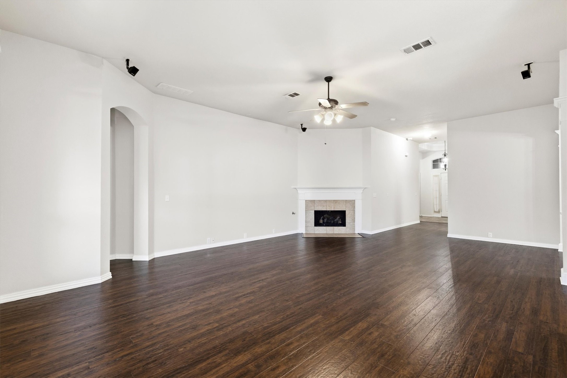 3004 Saint Lynda Drive