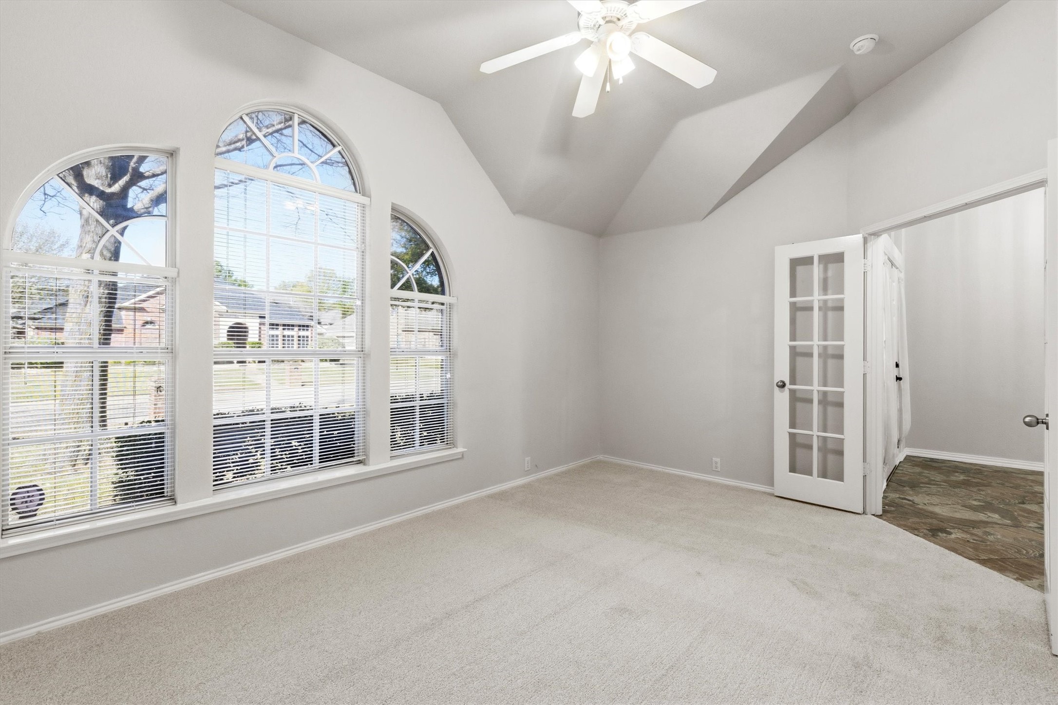 3004 Saint Lynda Drive