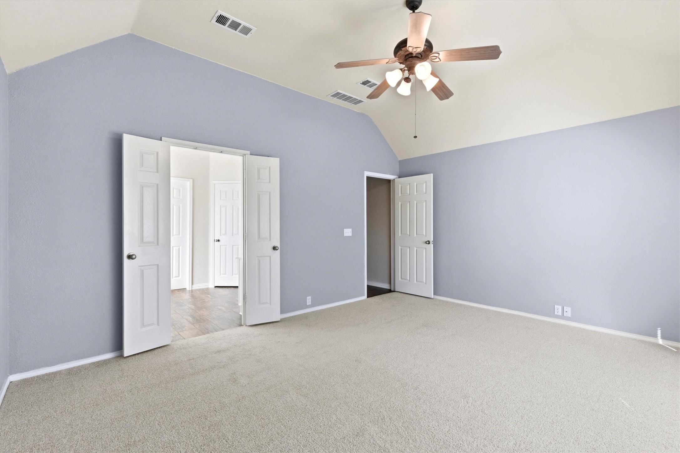 3004 Saint Lynda Drive