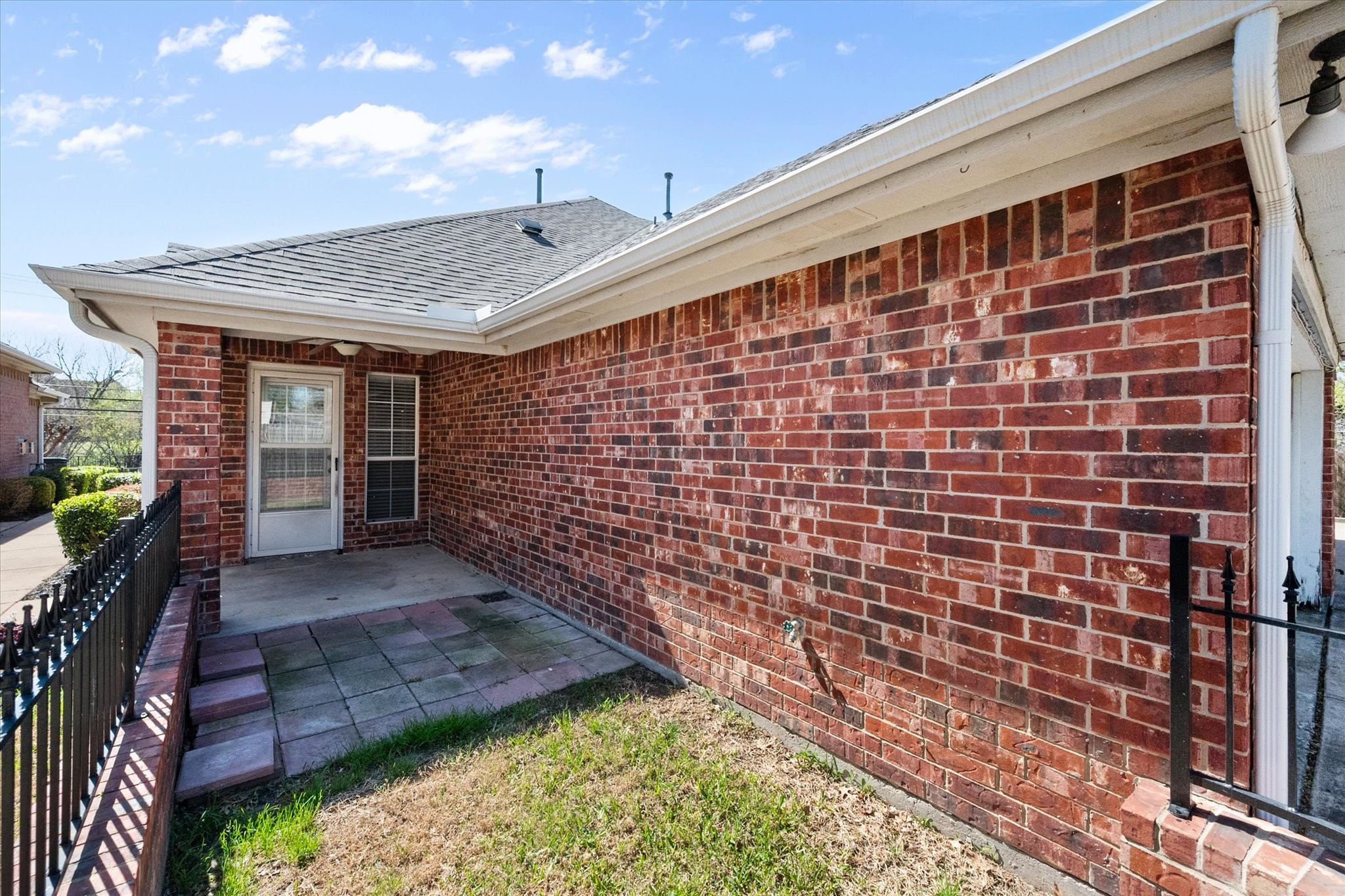 2311 Ragland Road