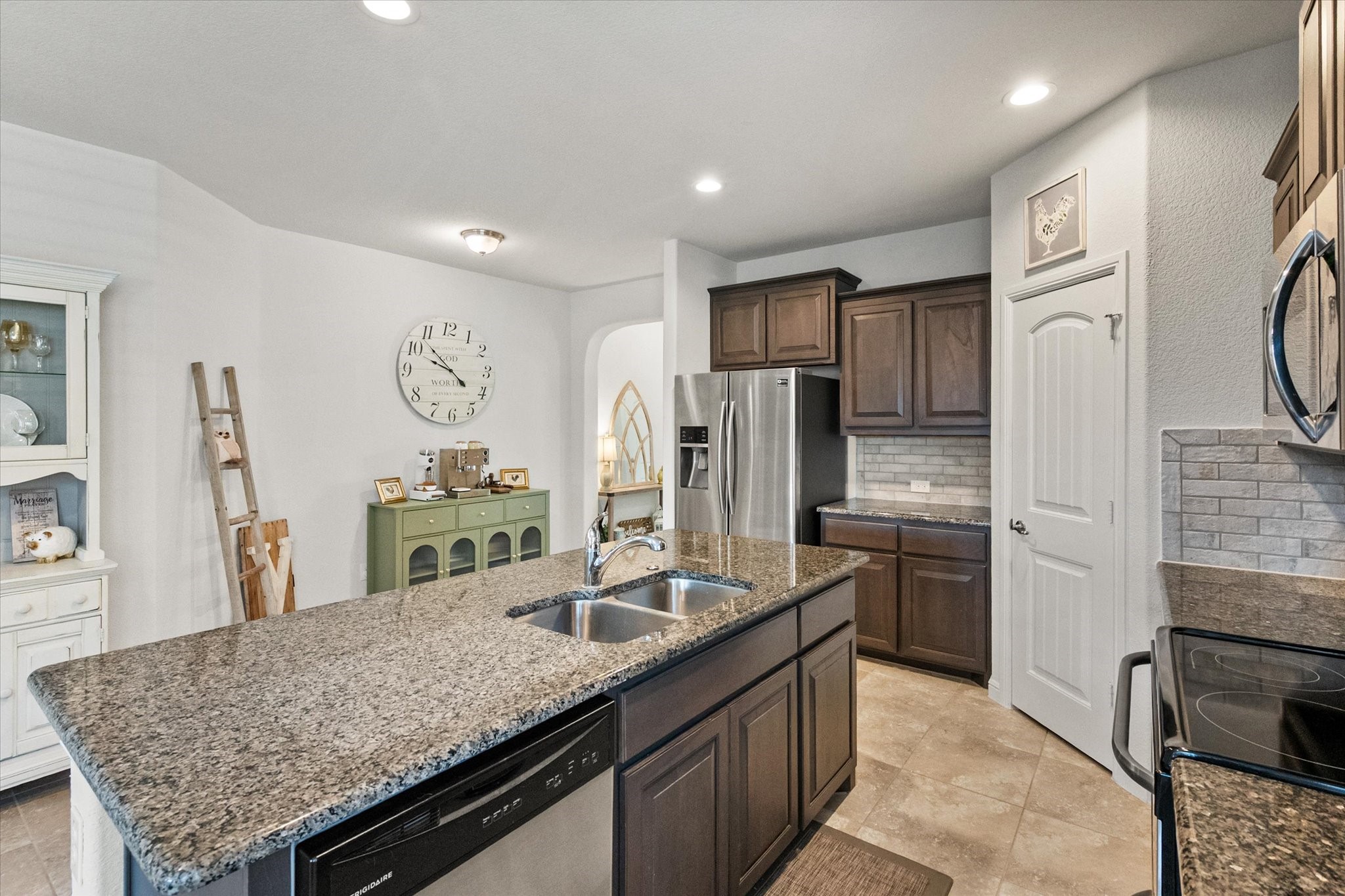 1040 Brownford Drive