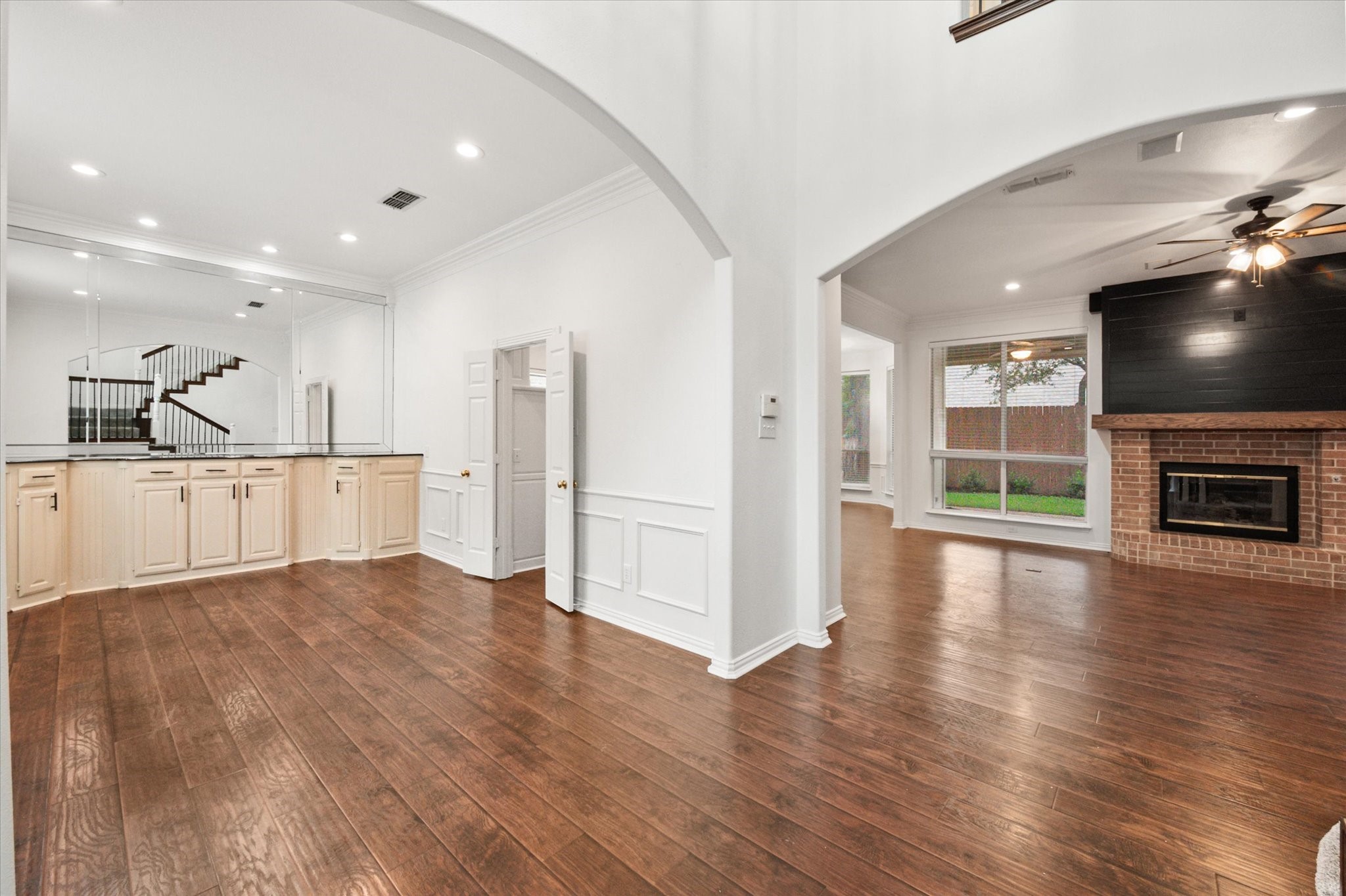 2 Treewood Court
