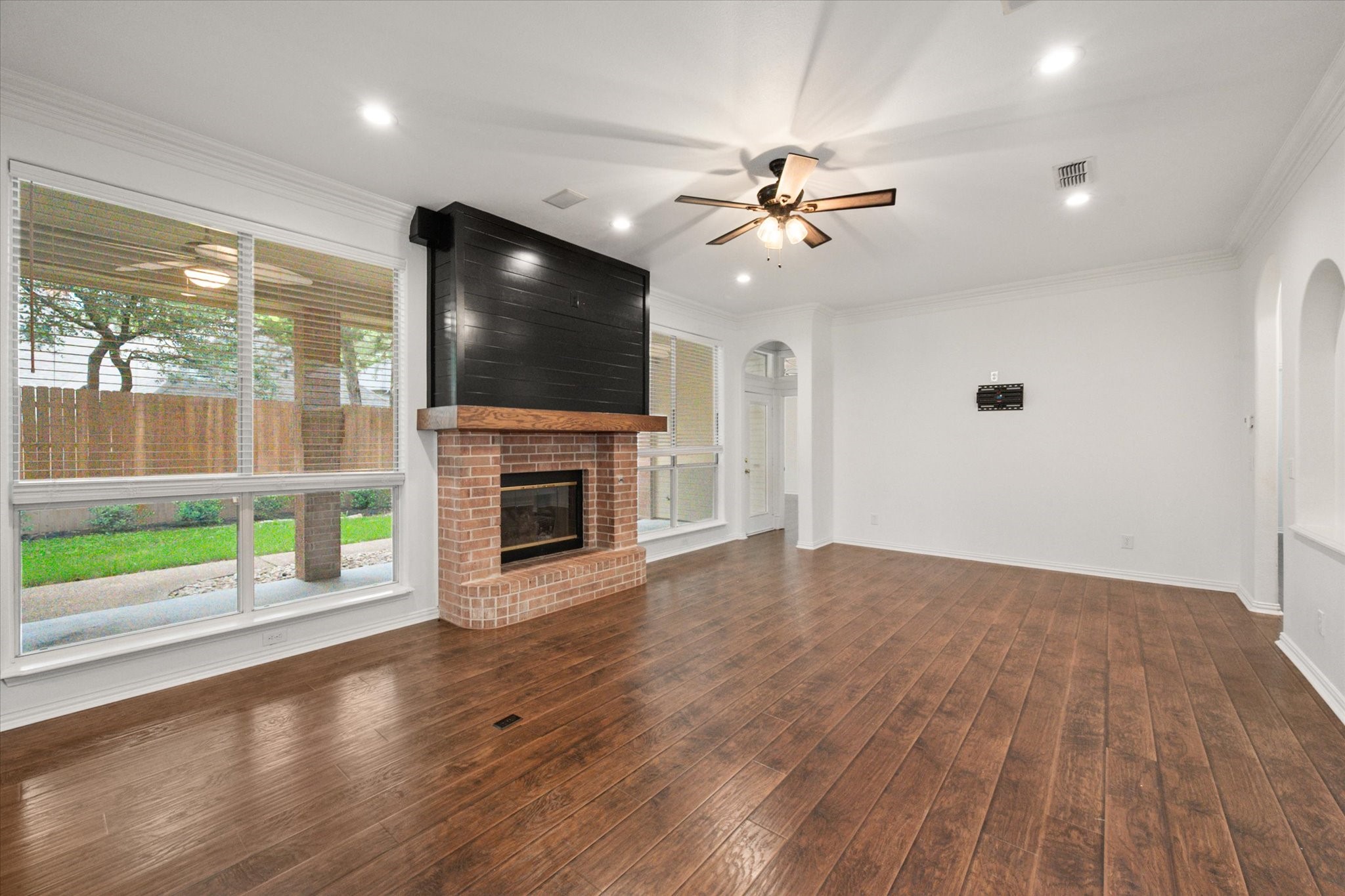 2 Treewood Court