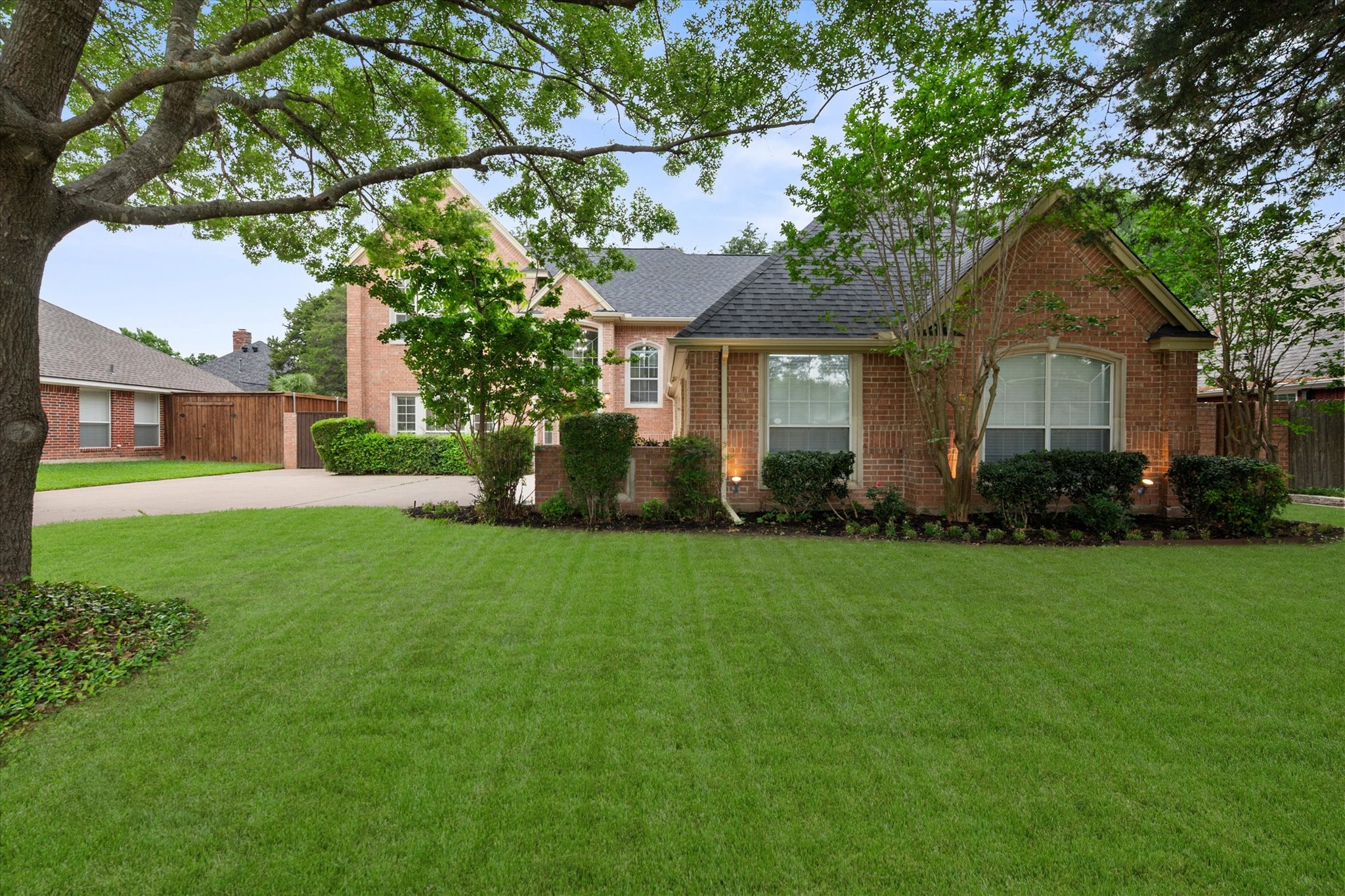 2 Treewood Court